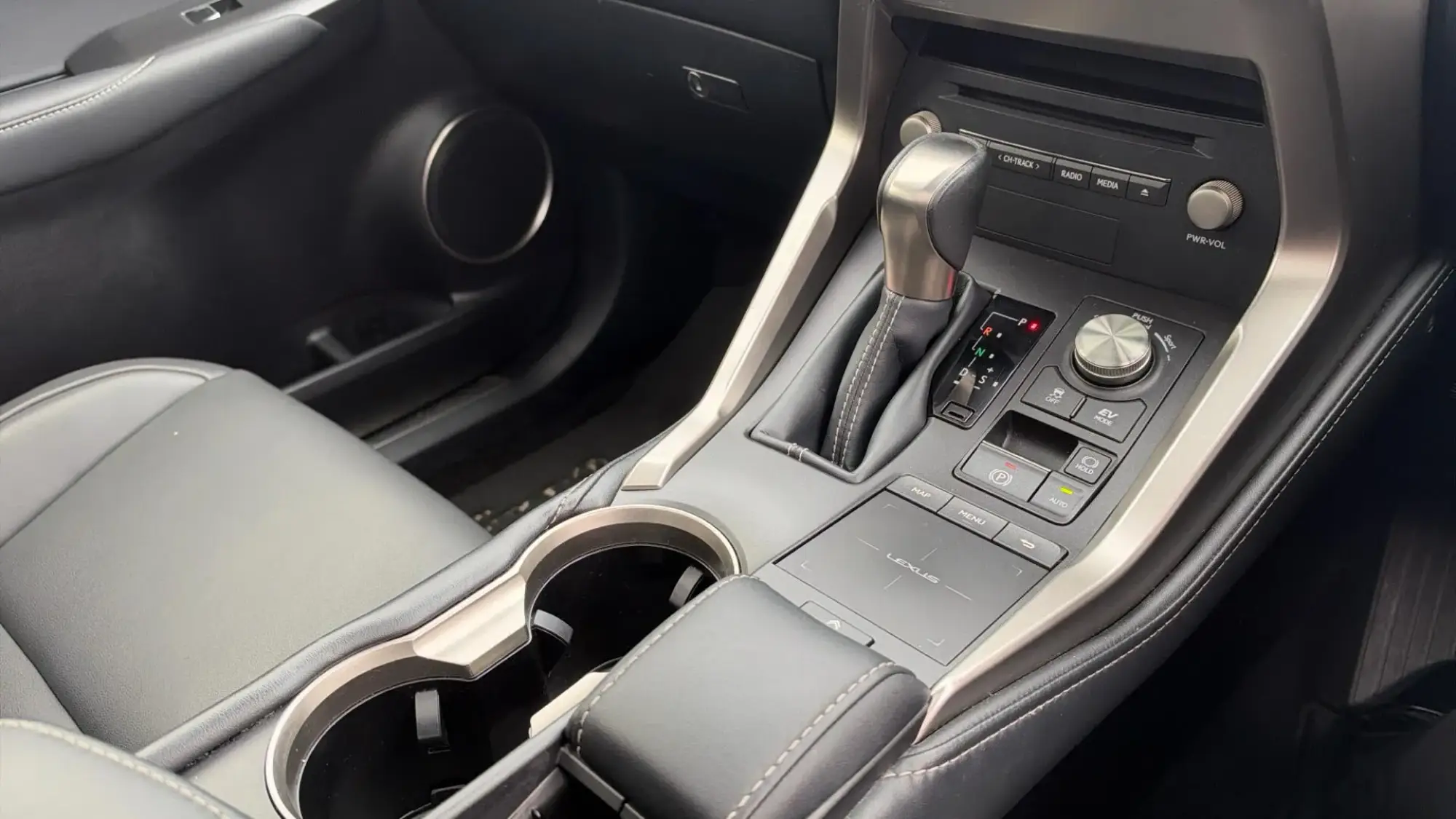 Lexus NX Self-Charging Hybrid Image 26 Lexus NX Self-Charging Hybrid Image 26