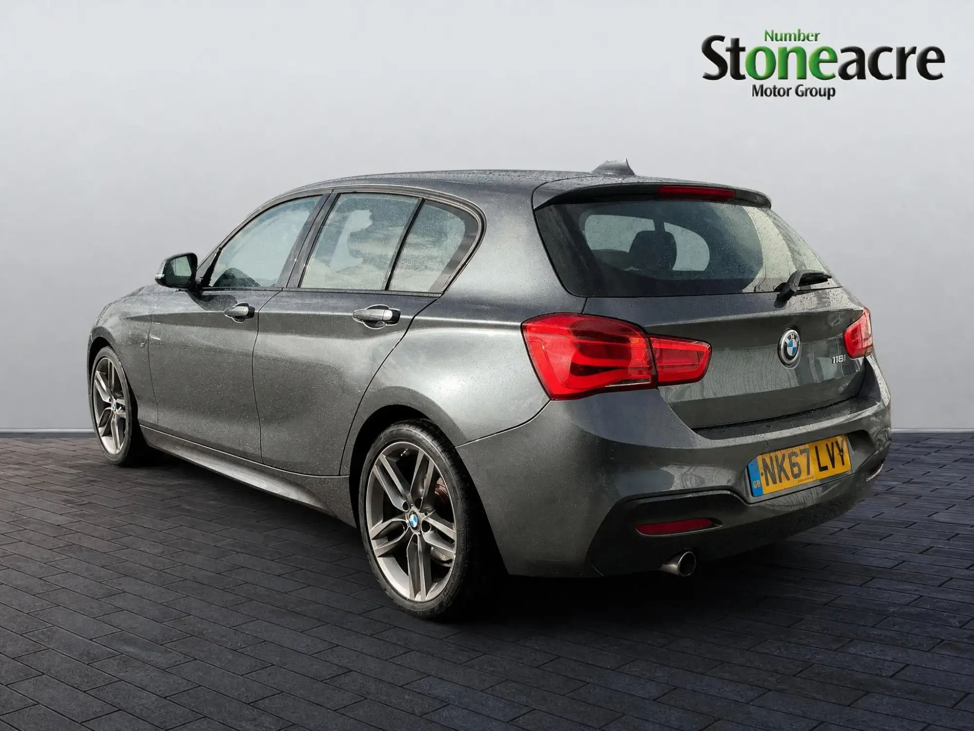 BMW 1 Series Image 4 BMW 1 Series Image 4