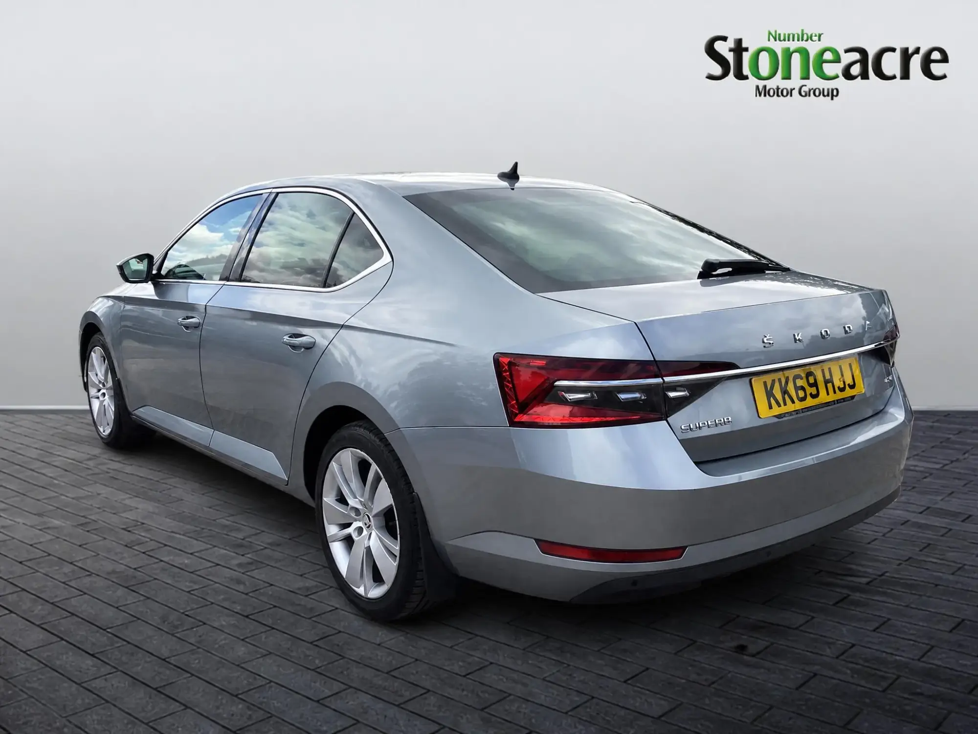 Skoda Superb Image 4