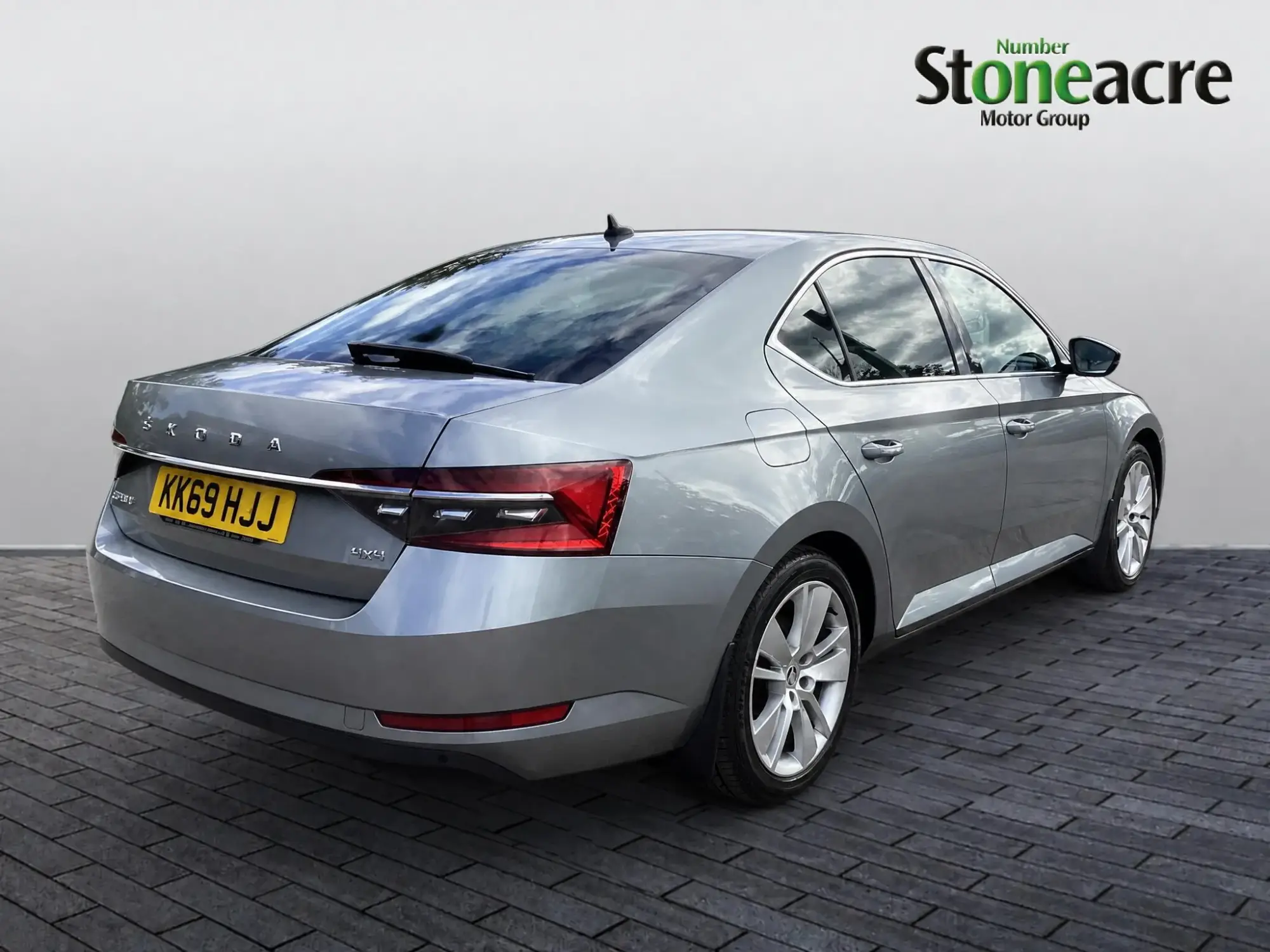 Skoda Superb Image 8