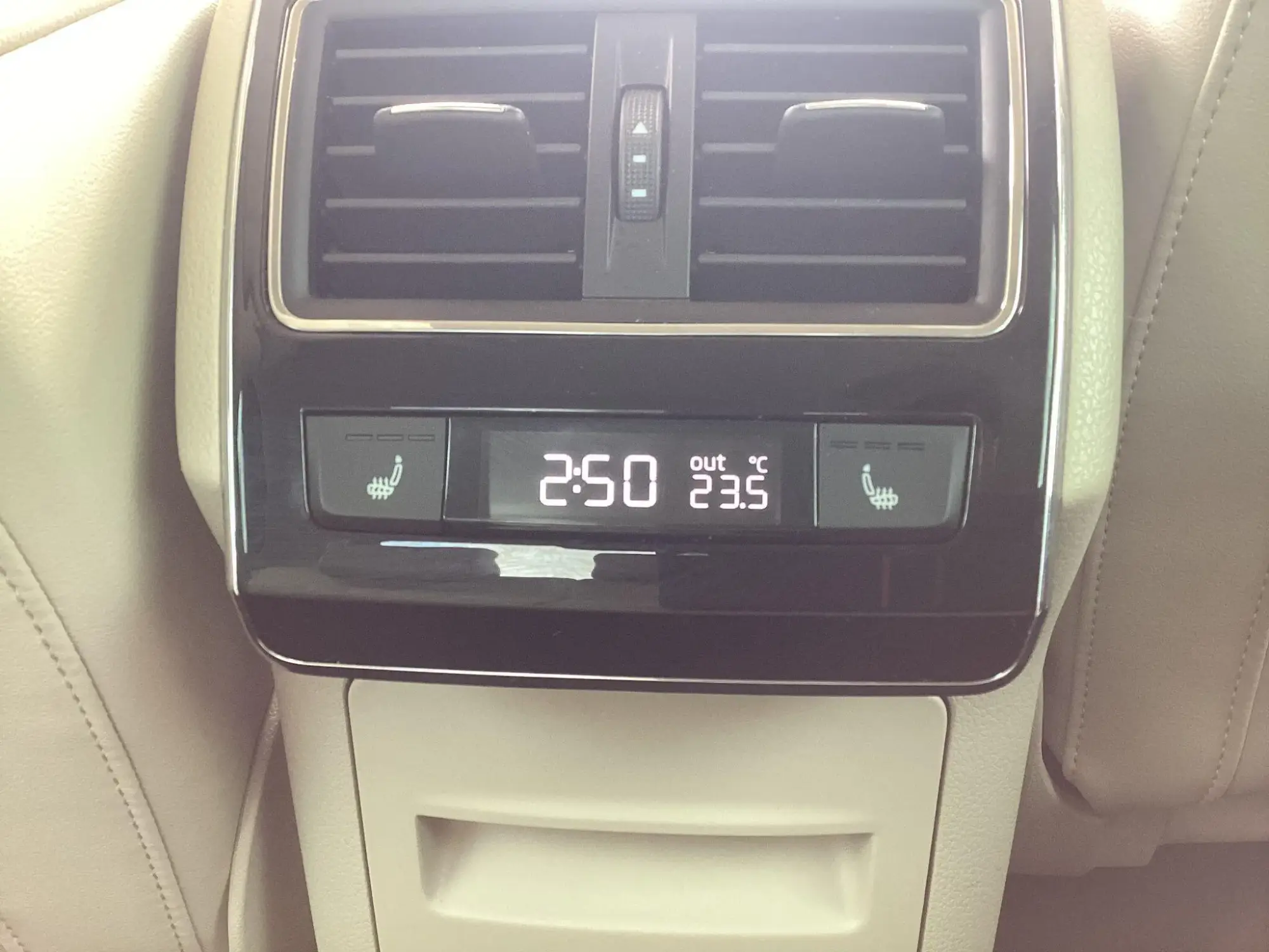 Skoda Superb Image 19
