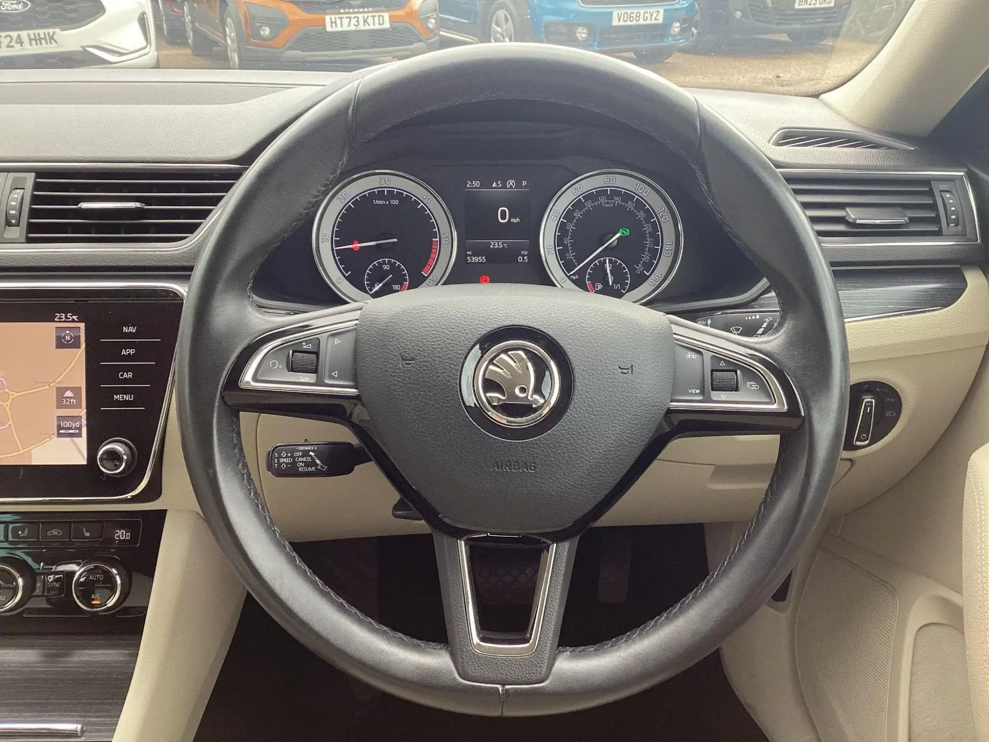 Skoda Superb Image 27
