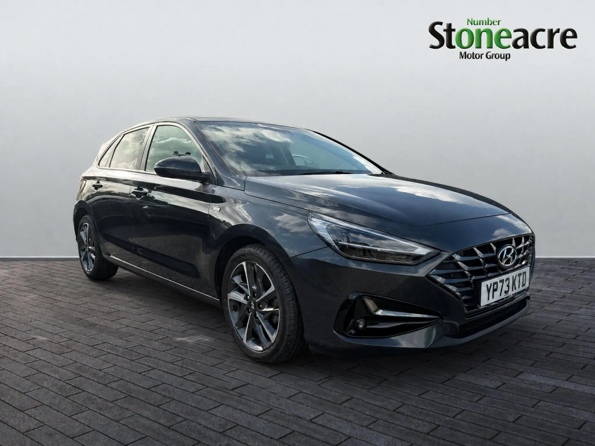 Hyundai i30 Hyundai i30
