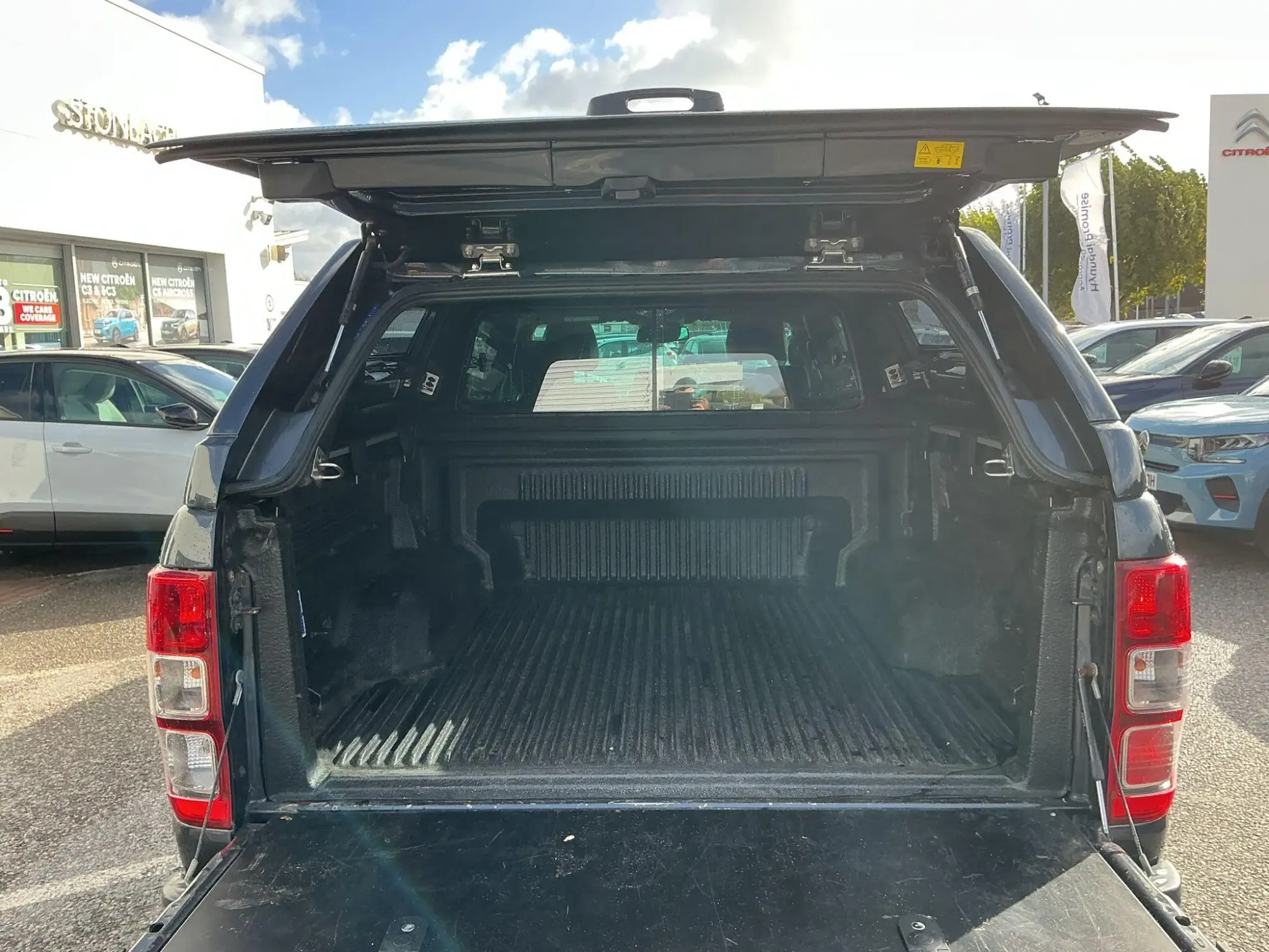 Ford Ranger Image 9 Ford Ranger Image 9
