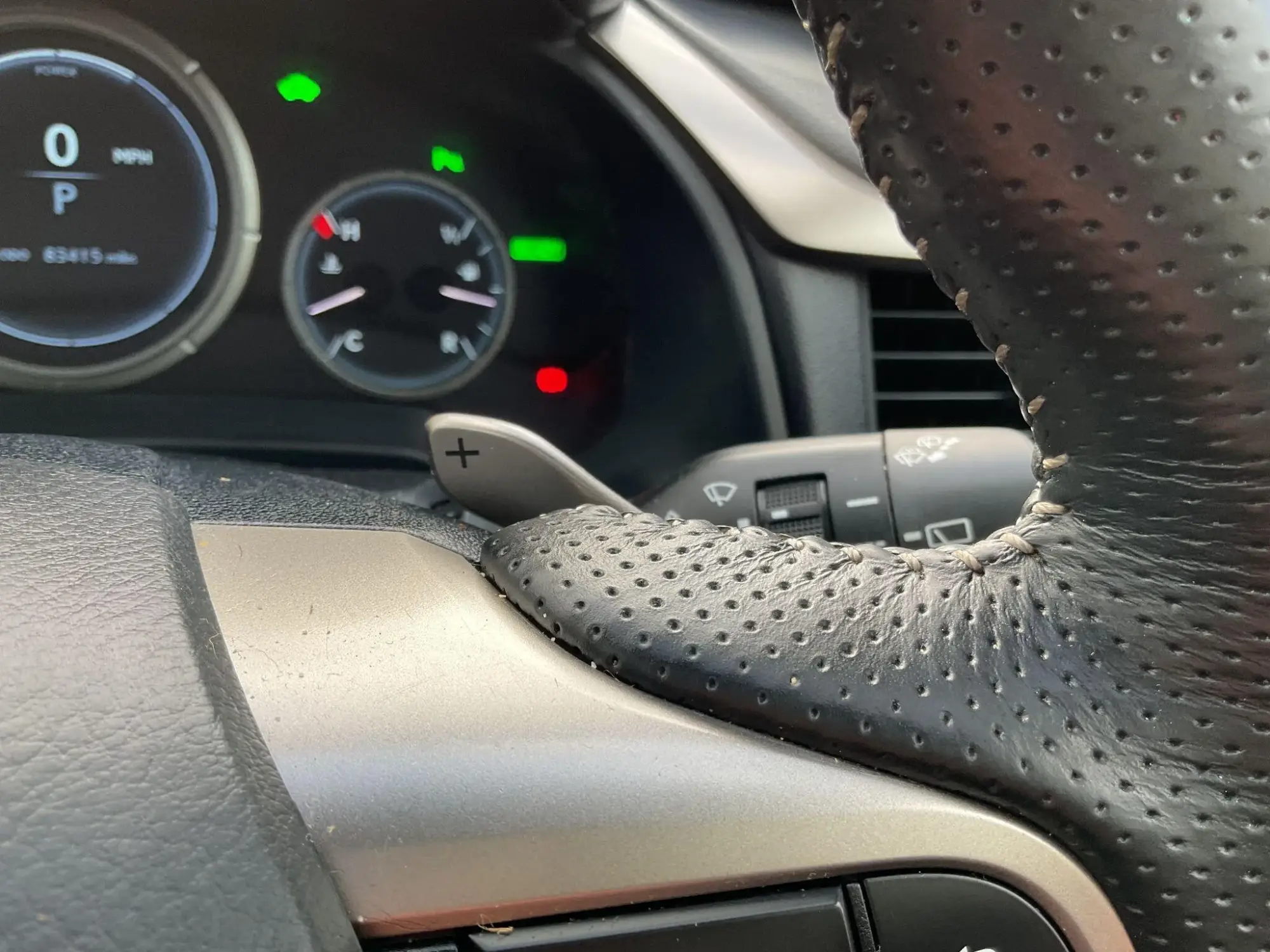 Lexus RX Image 22