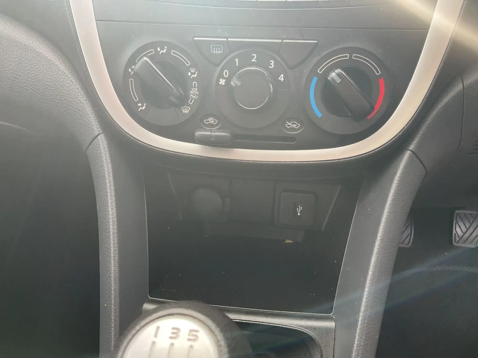 Suzuki Celerio Image 19