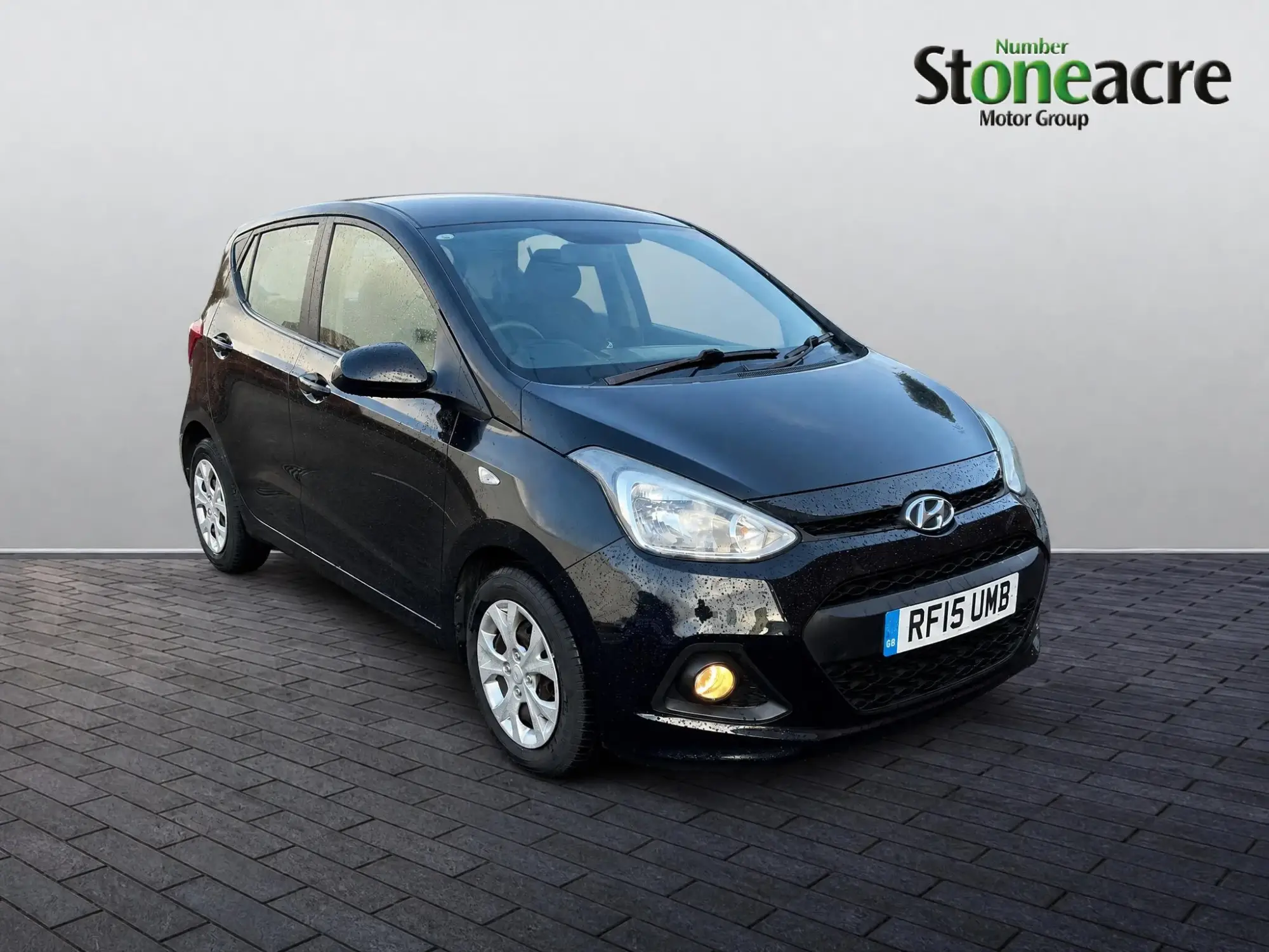 Hyundai i10 1.0 SE Hatchback 5dr Petrol Manual Euro 5 (66 ps) RF15UMB Image 1 Hyundai i10 1.0 SE Hatchback 5dr Petrol Manual Euro 5 (66 ps) RF15UMB Image 1