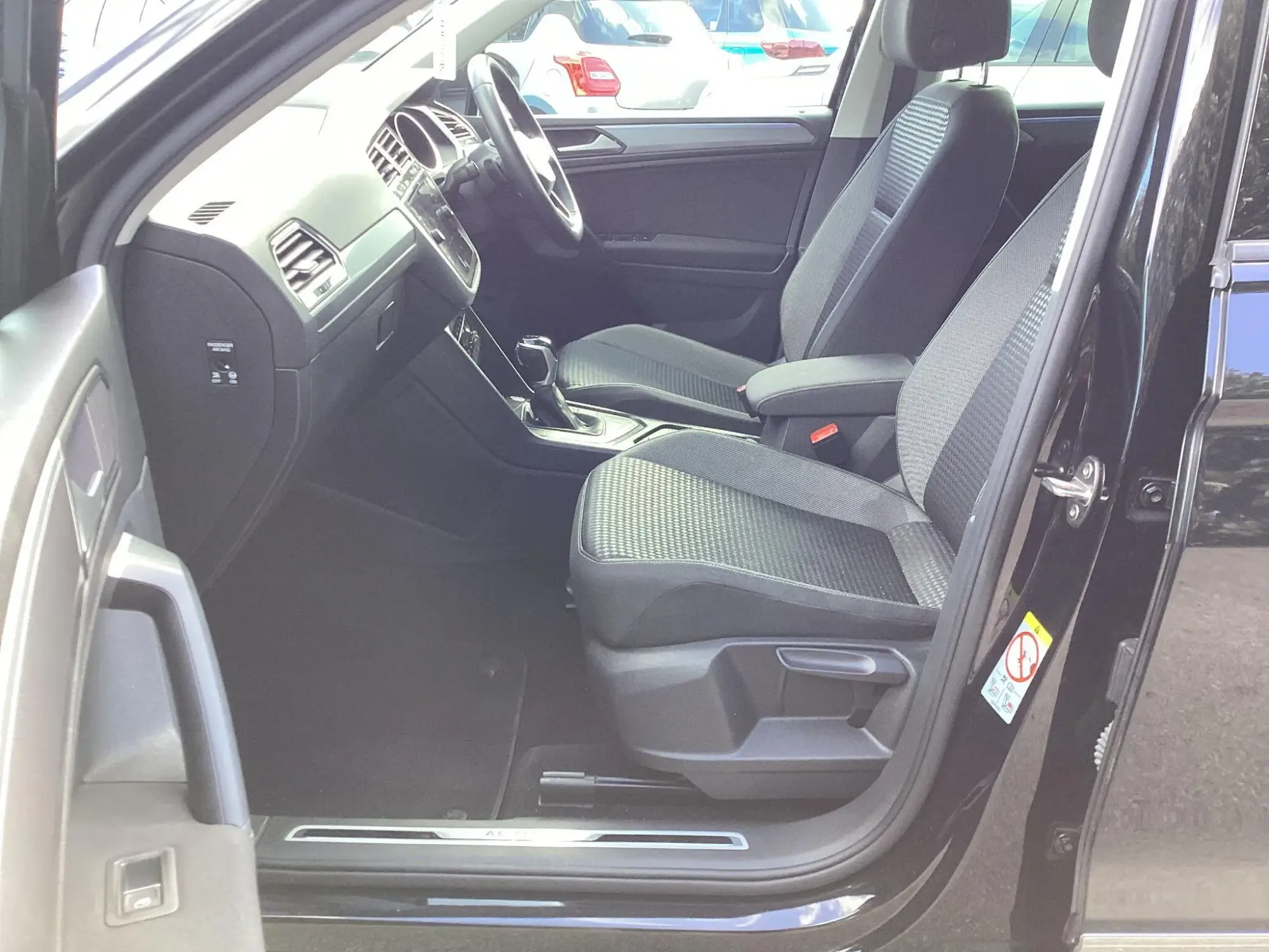 Volkswagen Tiguan Image 33 Volkswagen Tiguan Image 33