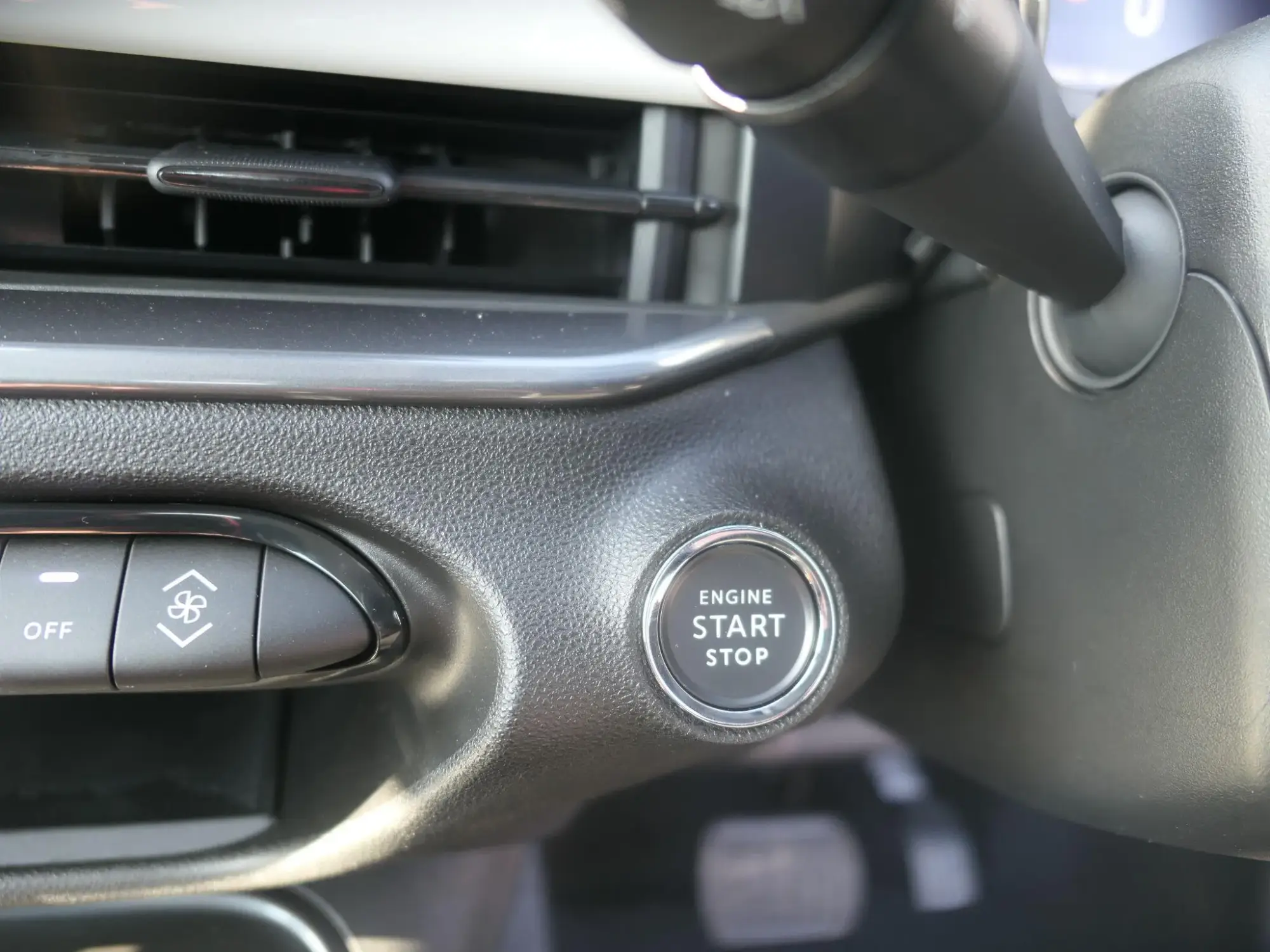 Fiat 600 Petrol Image 25 Fiat 600 Petrol Image 25