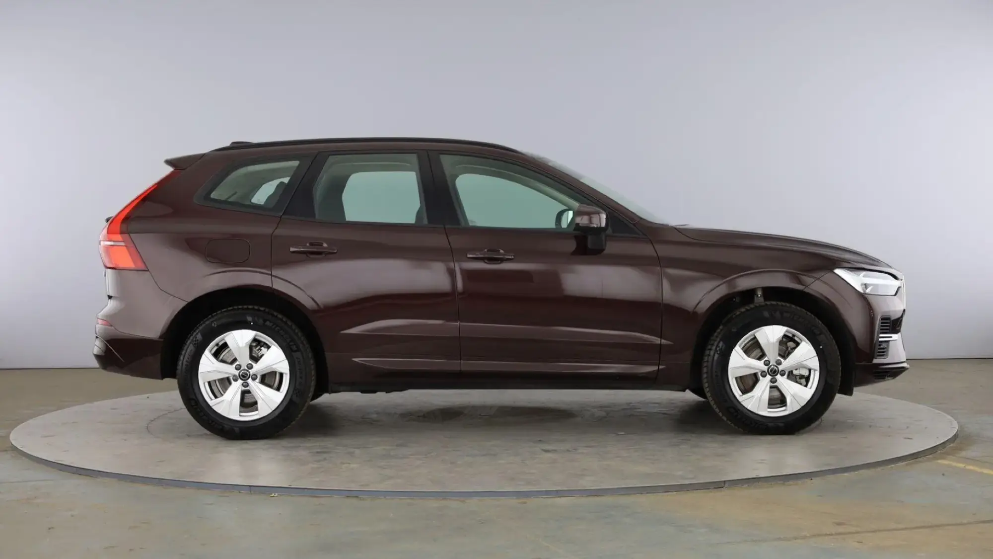 Volvo XC60 2.0 T6 18.8kWh Core Auto AWD Euro 6 (s/s) 5dr OV26SYS Image 2 Volvo XC60 2.0 T6 18.8kWh Core Auto AWD Euro 6 (s/s) 5dr OV26SYS Image 2