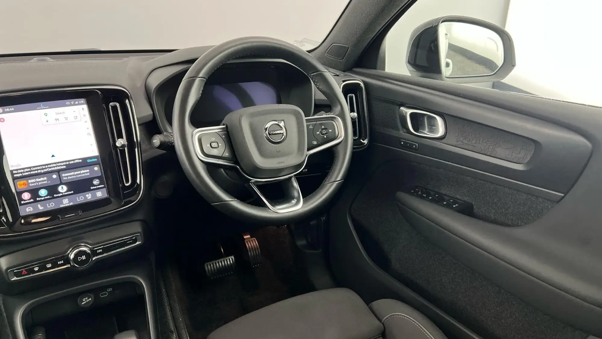 Volvo C40 Image 8 Volvo C40 Image 8