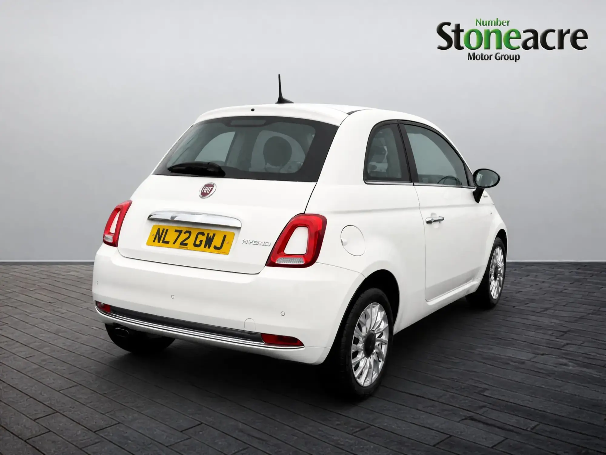 Fiat 500 1.0 Mild Hybrid Dolcevita [Part Leather] 3dr NL72GWJ Image 3