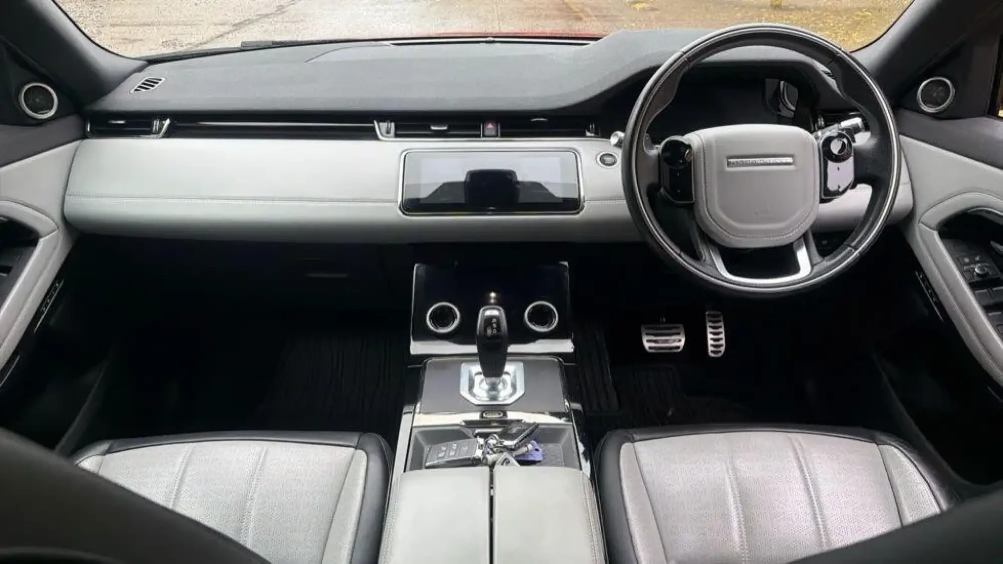 Land Rover Range Rover Evoque Image 8