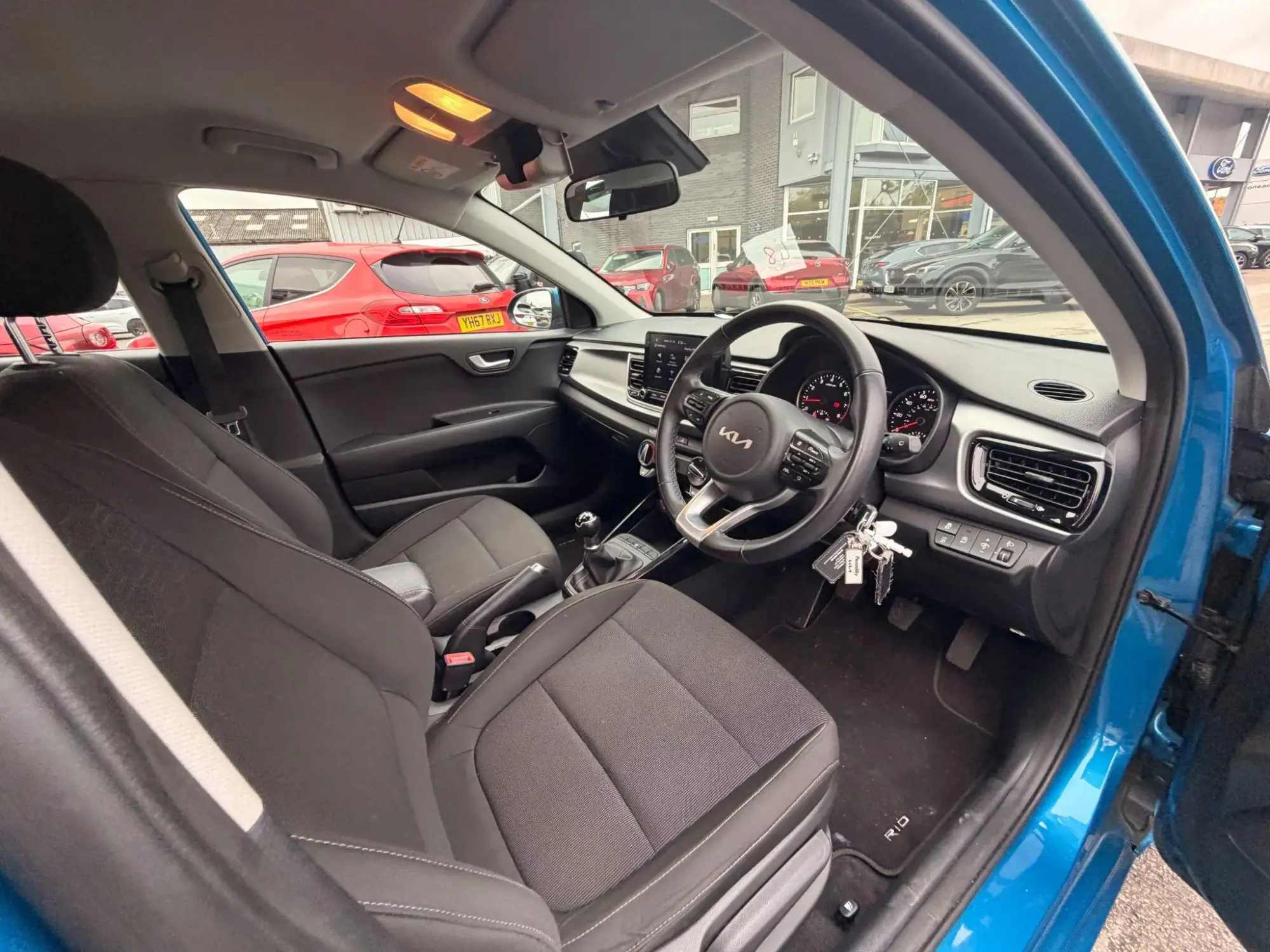 Kia Rio Image 11