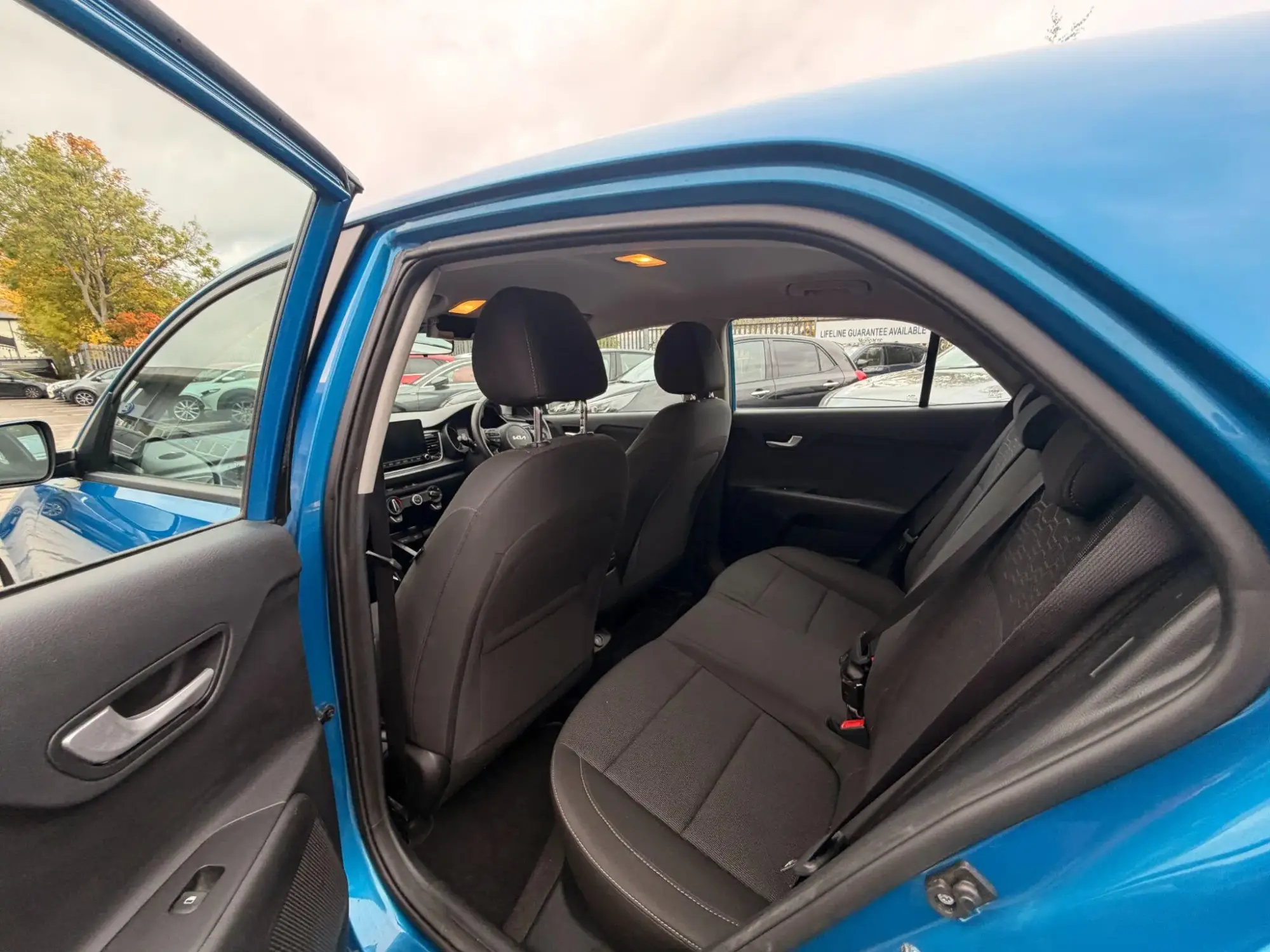 Kia Rio Image 13