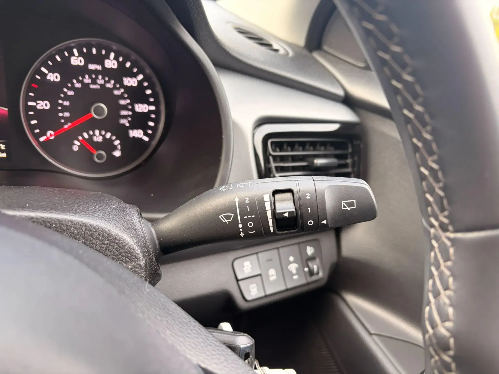 Kia Rio Image 18