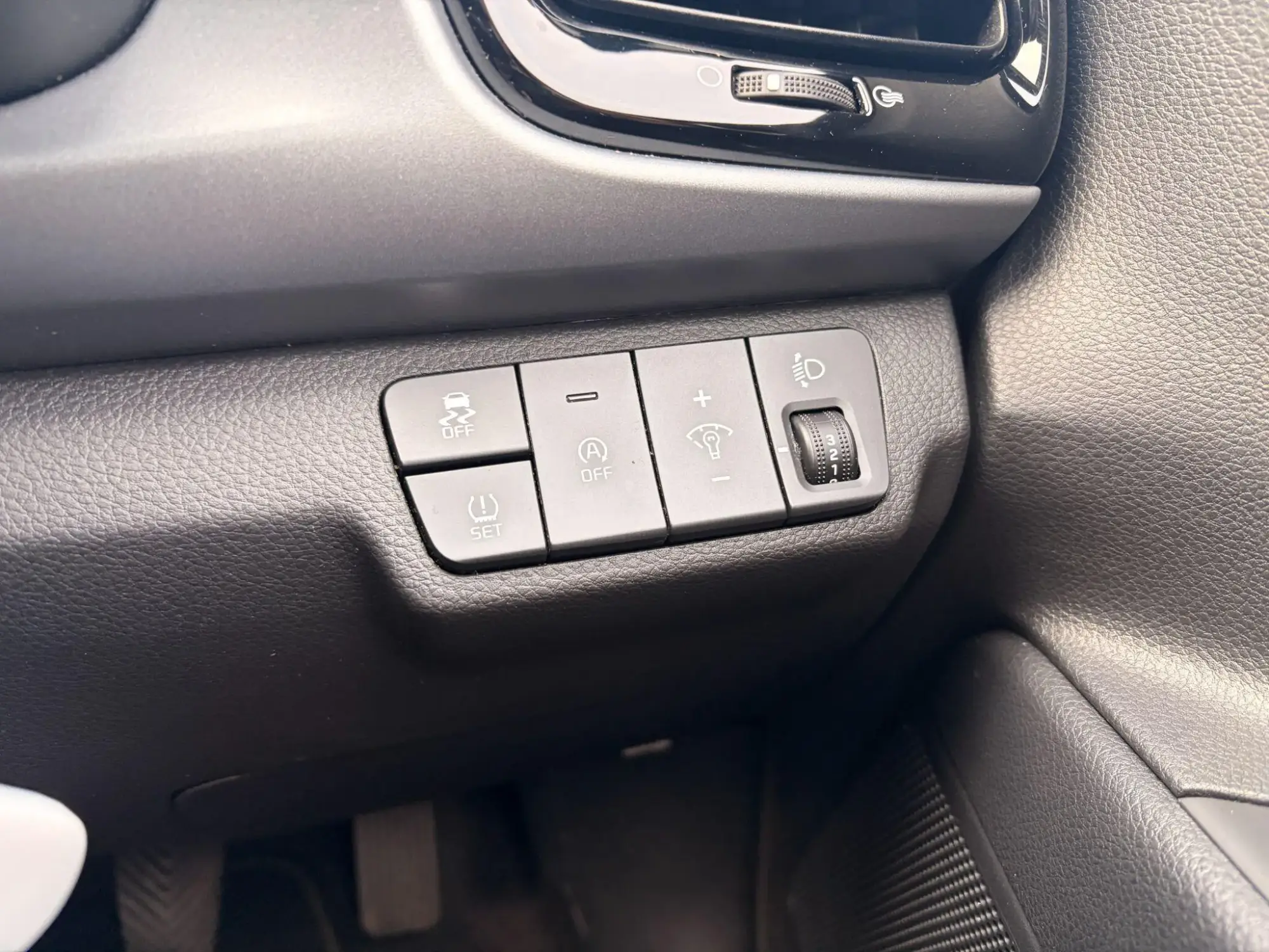 Kia Rio Image 19