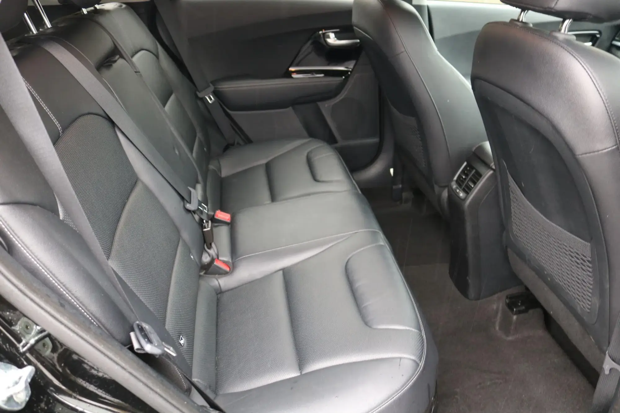 Kia Niro Hybrid Image 24 Kia Niro Hybrid Image 24