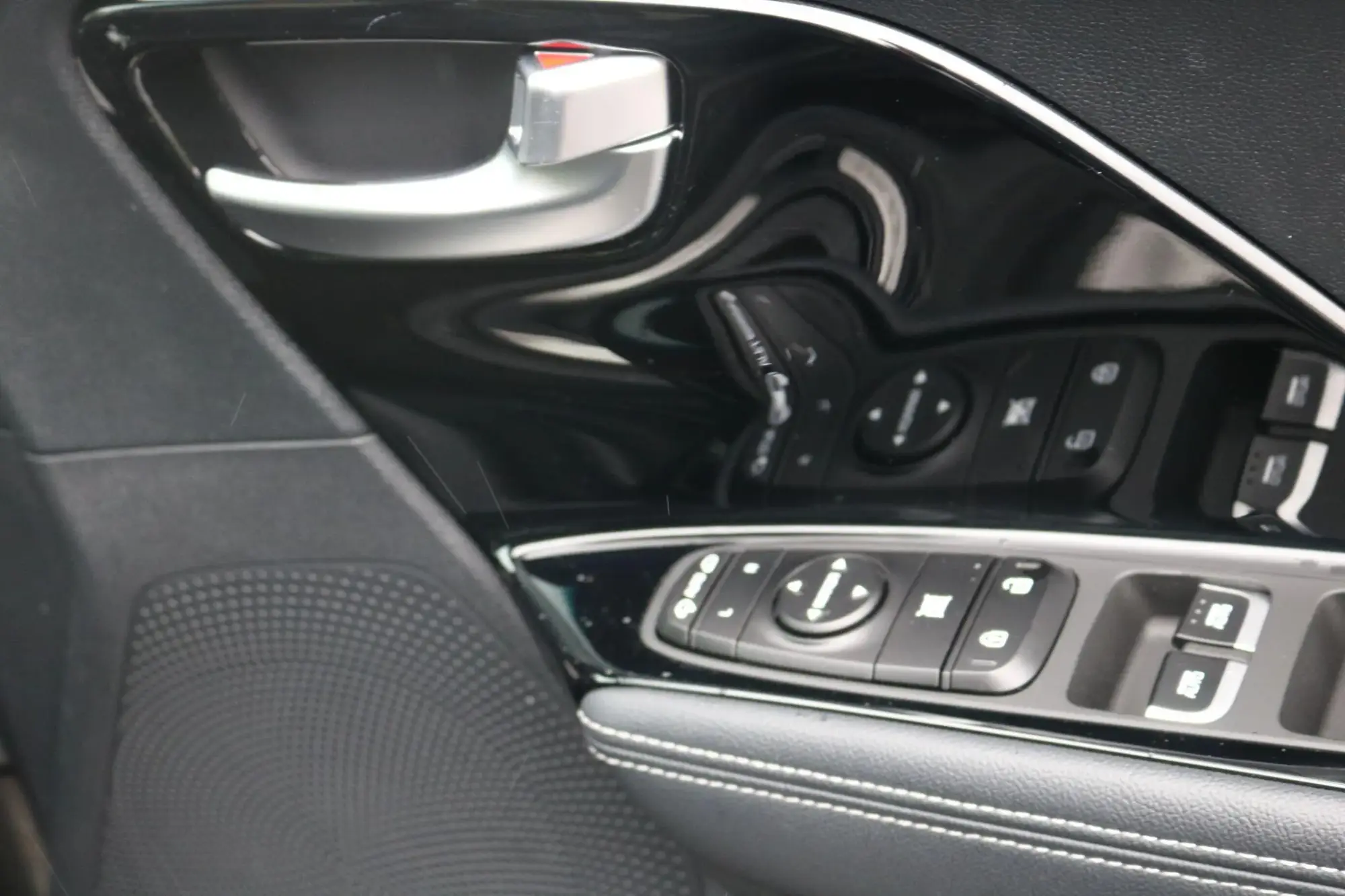 Kia Niro Hybrid Image 27 Kia Niro Hybrid Image 27