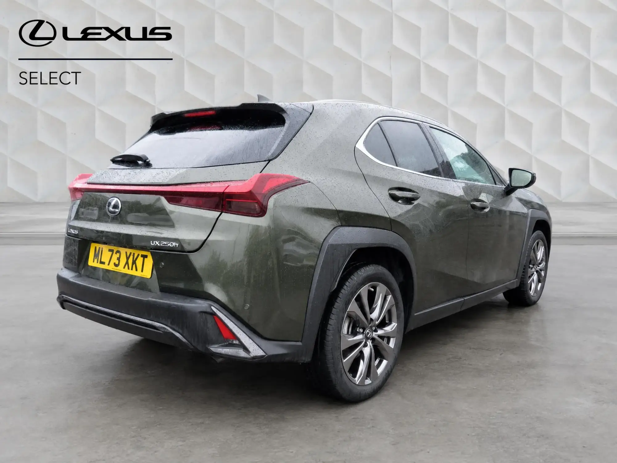 Lexus UX Self-Charging Hybrid Image 3