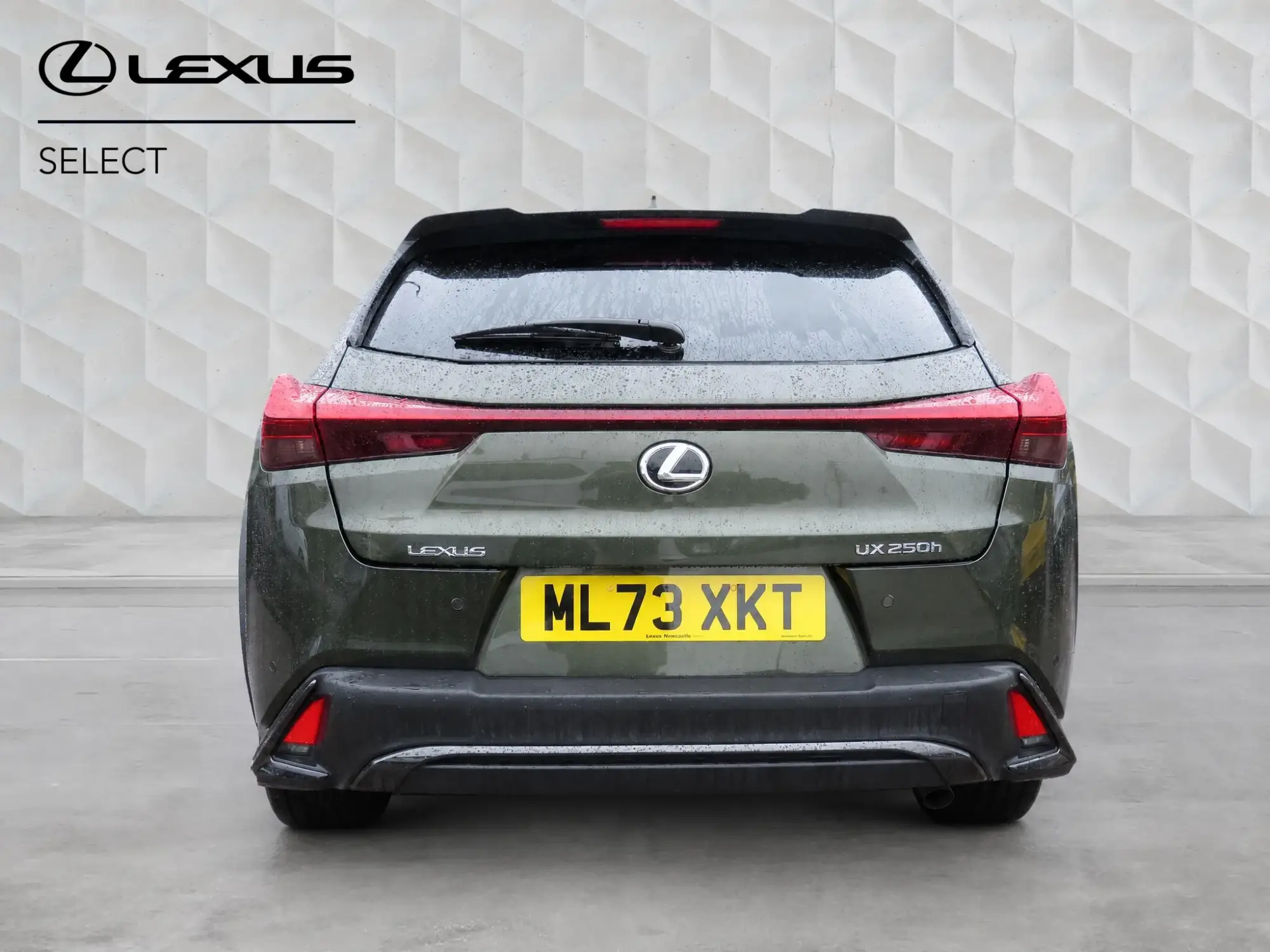 Lexus UX Self-Charging Hybrid Image 4