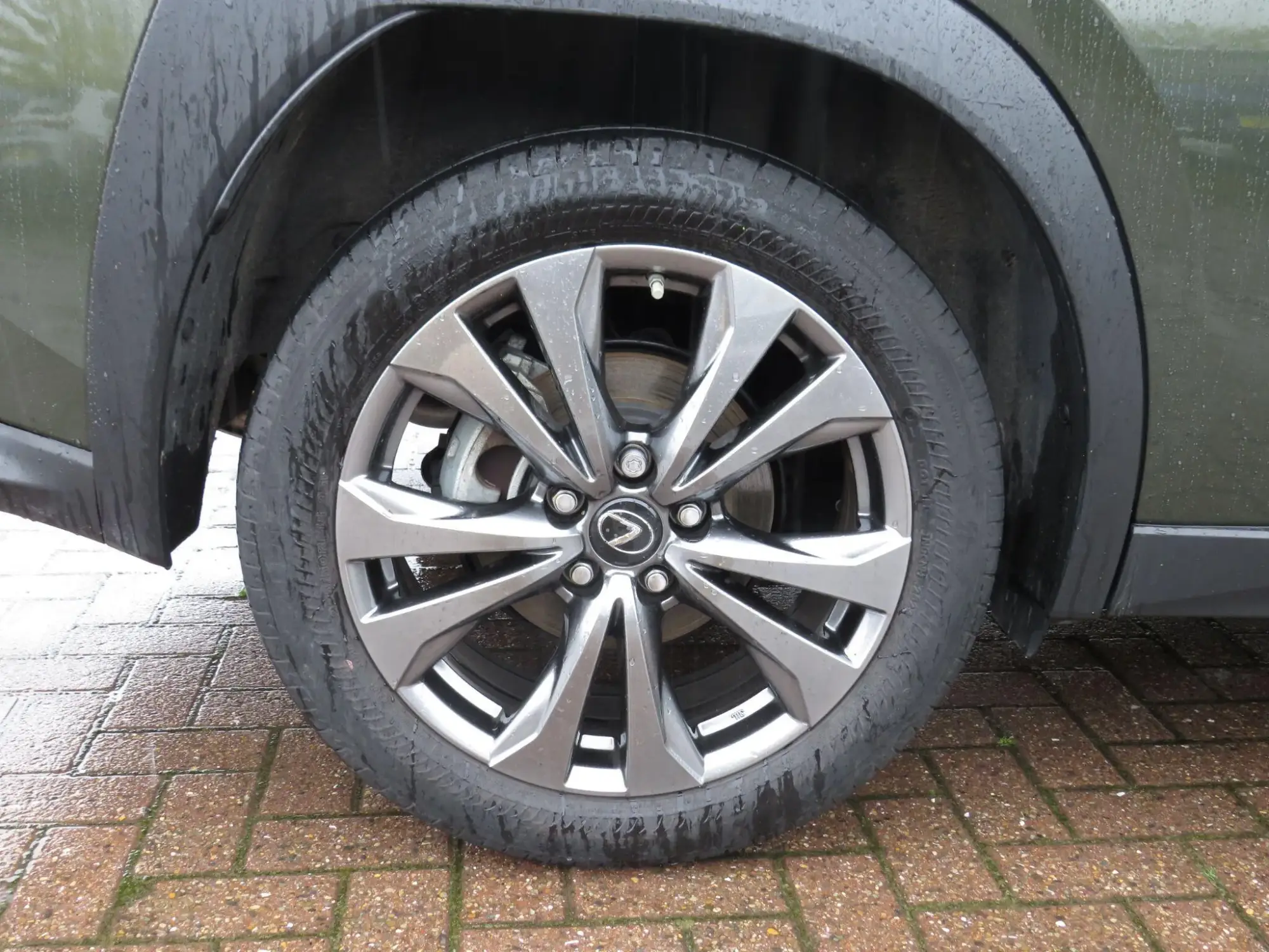 Lexus UX Self-Charging Hybrid Image 9