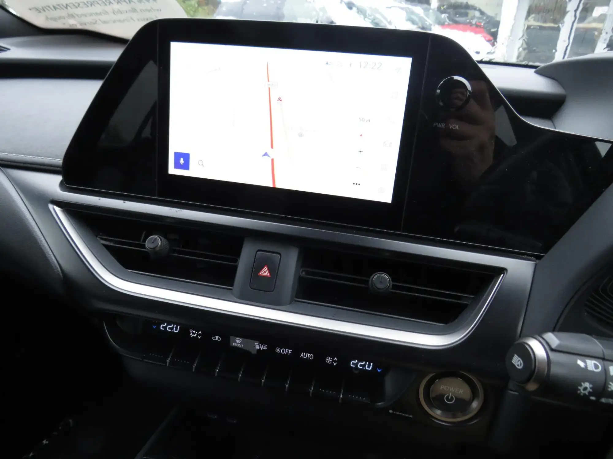 Lexus UX Self-Charging Hybrid Image 19