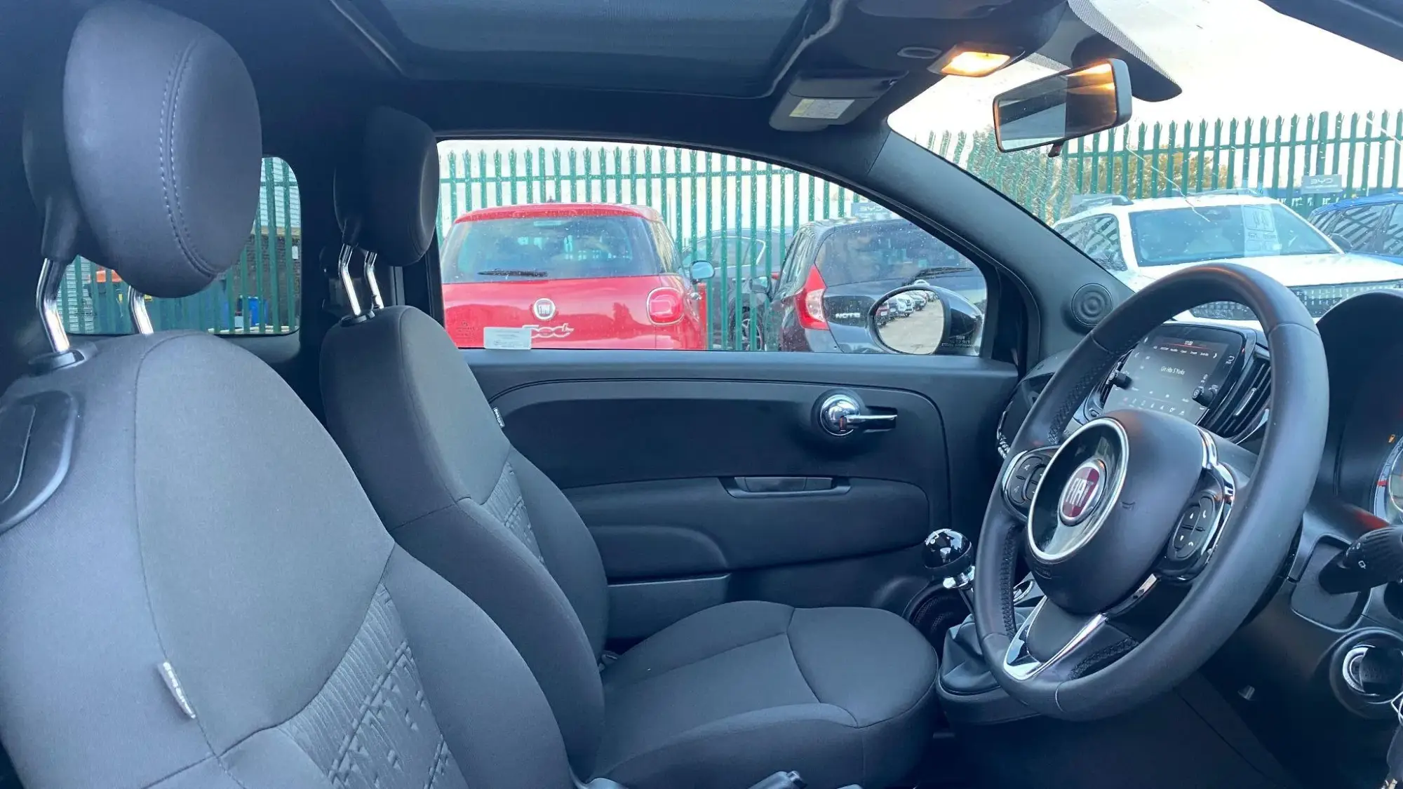 Fiat 500 Hybrid Image 12