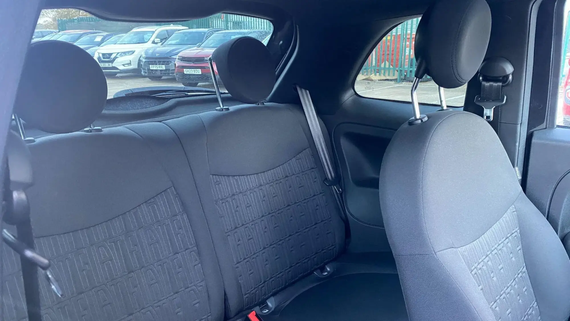 Fiat 500 Hybrid Image 18
