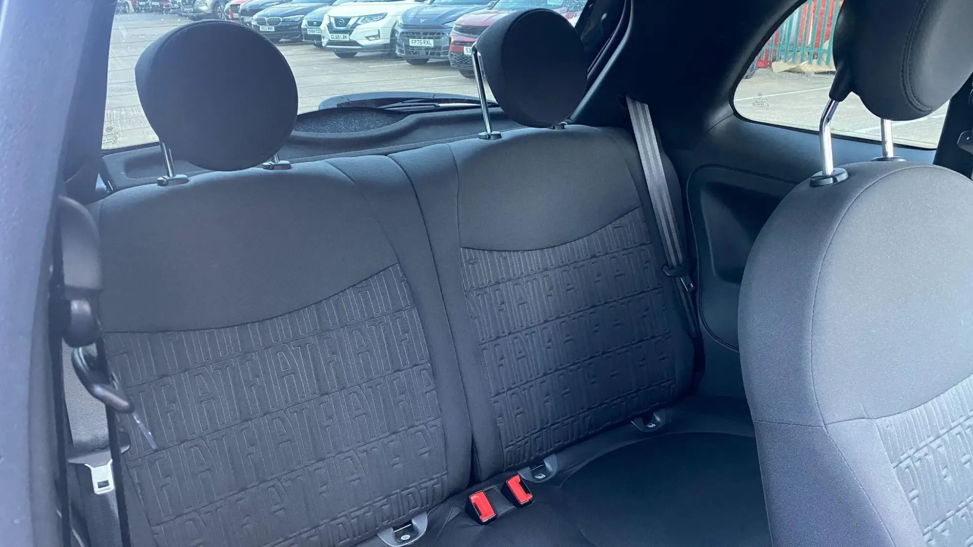 Fiat 500 Hybrid Image 19