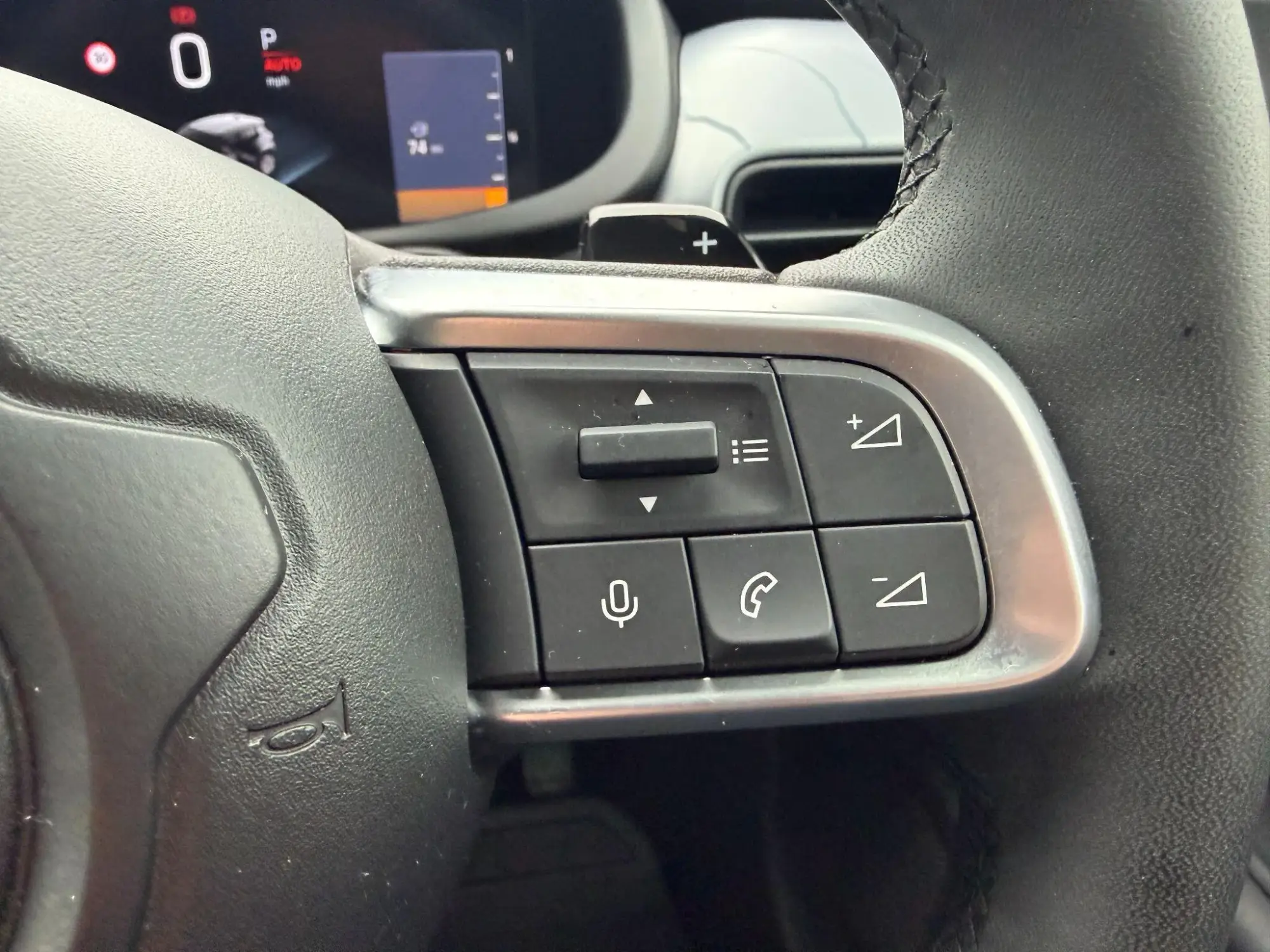Jeep Avenger e-Hybrid Image 15 Jeep Avenger e-Hybrid Image 15