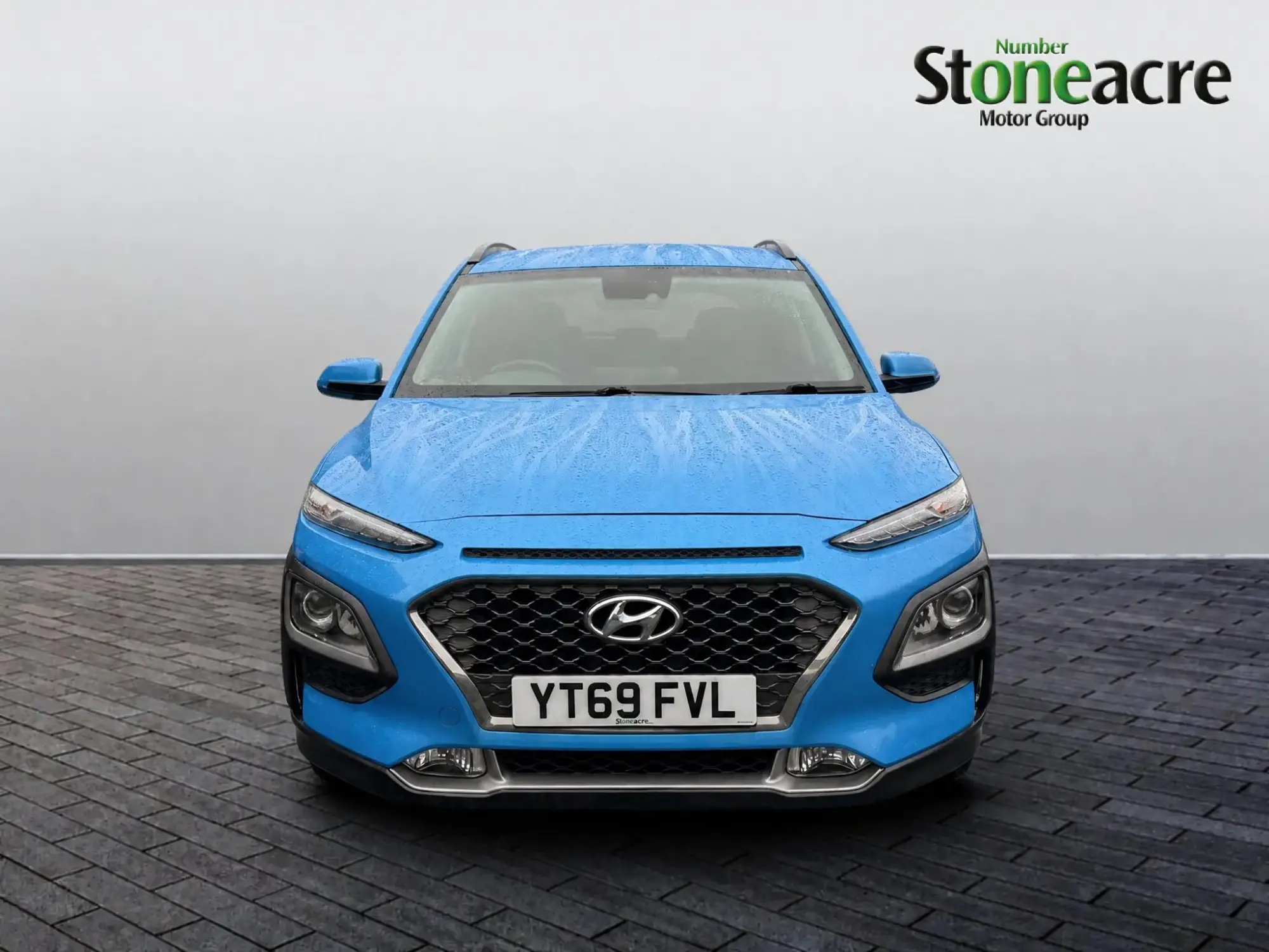 Hyundai KONA 1.6 GDi Hybrid Premium 5dr DCT YT69FVL Image 2 Hyundai KONA 1.6 GDi Hybrid Premium 5dr DCT YT69FVL Image 2