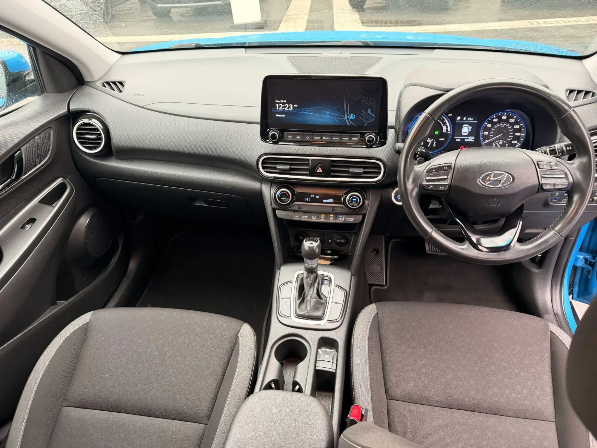 Hyundai KONA Image 10