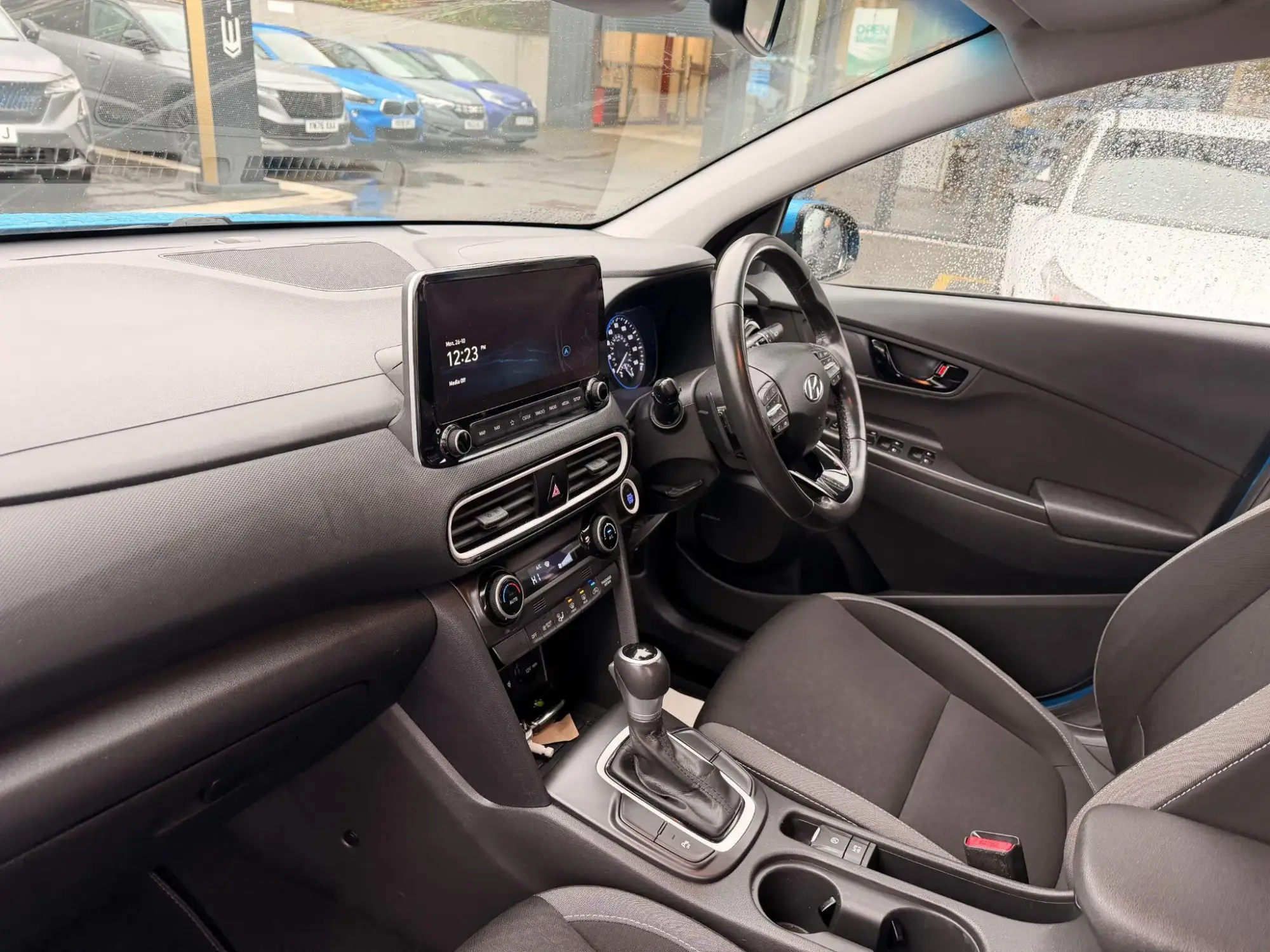 Hyundai KONA Image 13