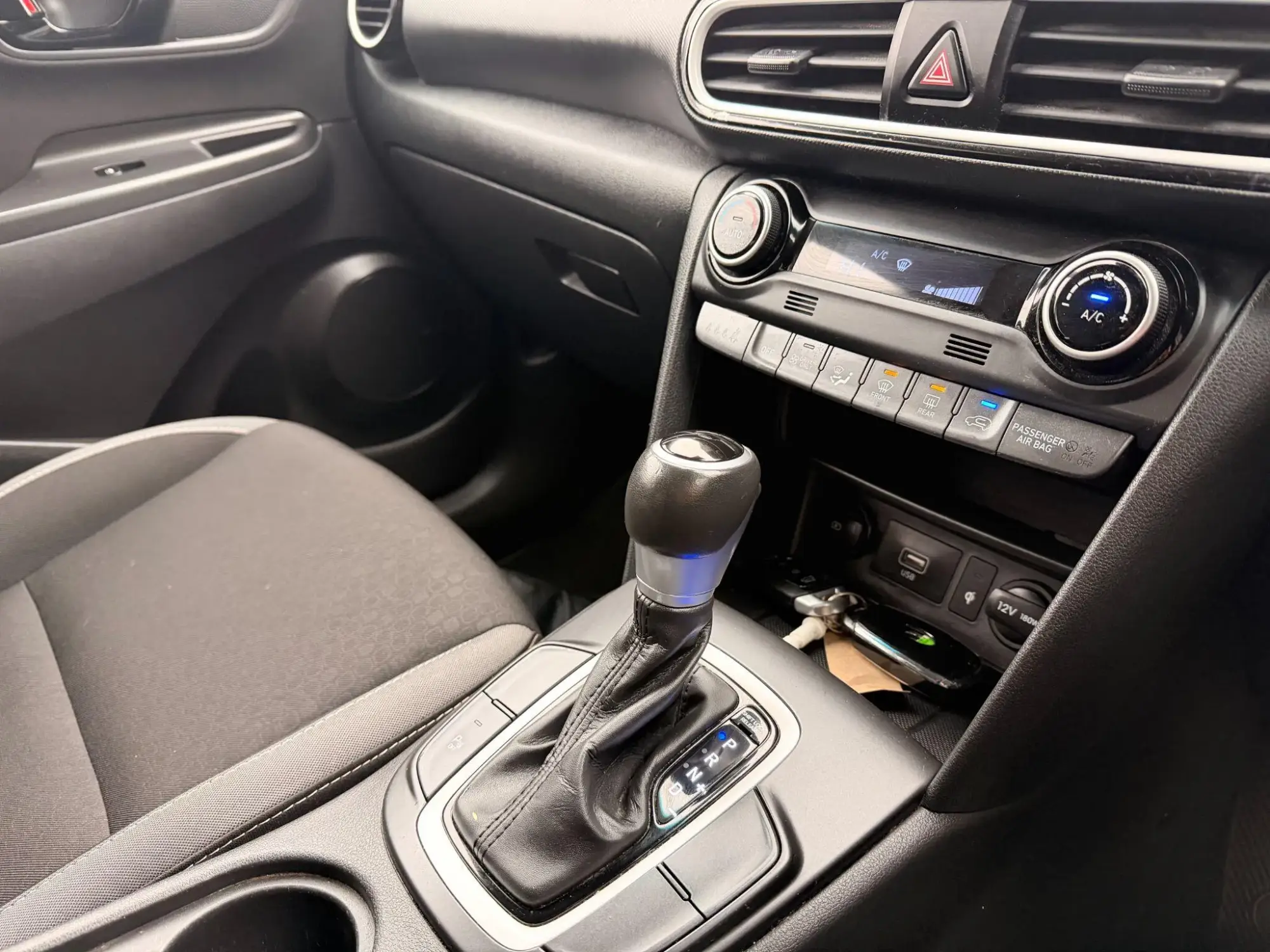 Hyundai KONA Image 14