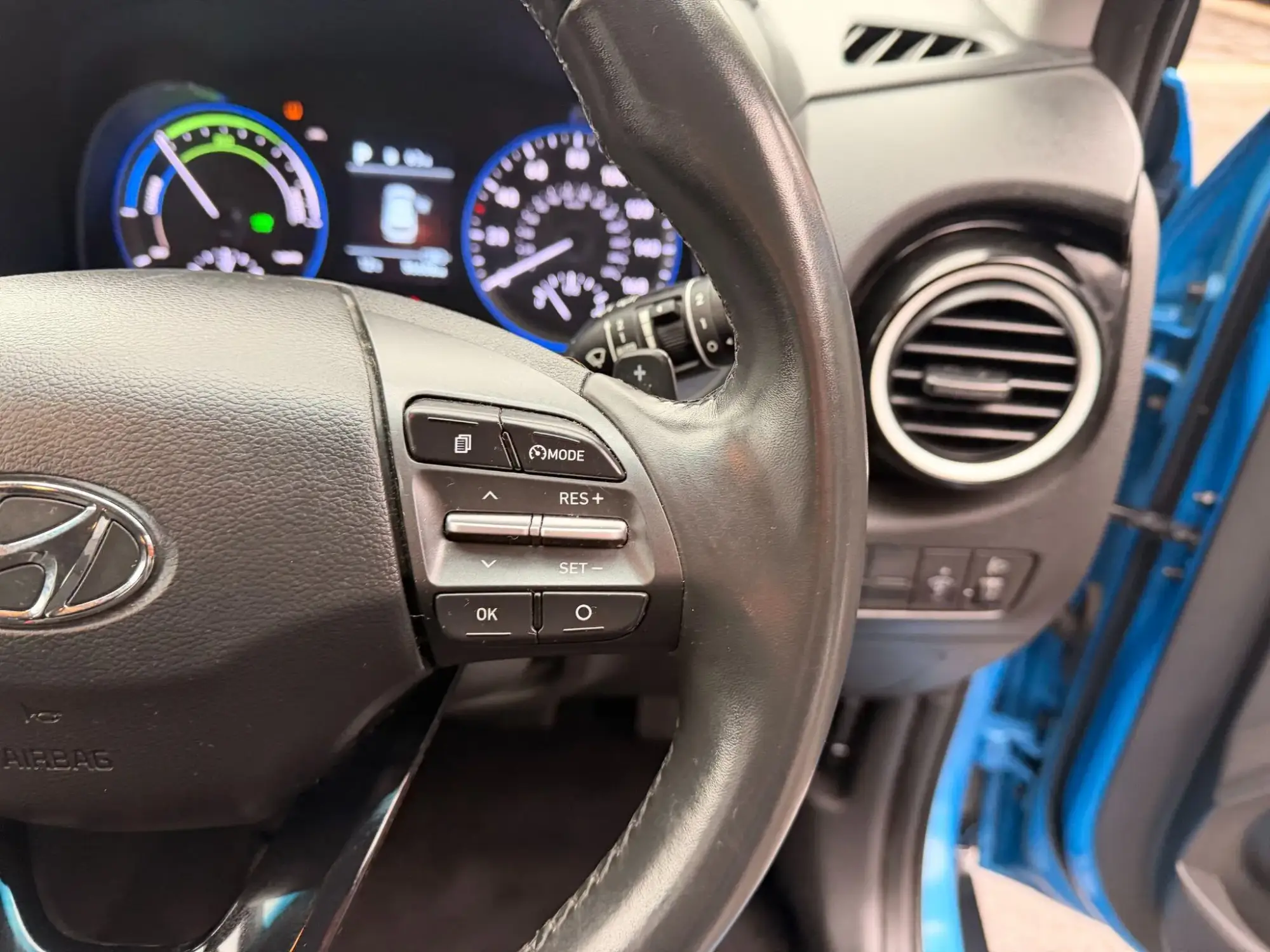 Hyundai KONA Image 19