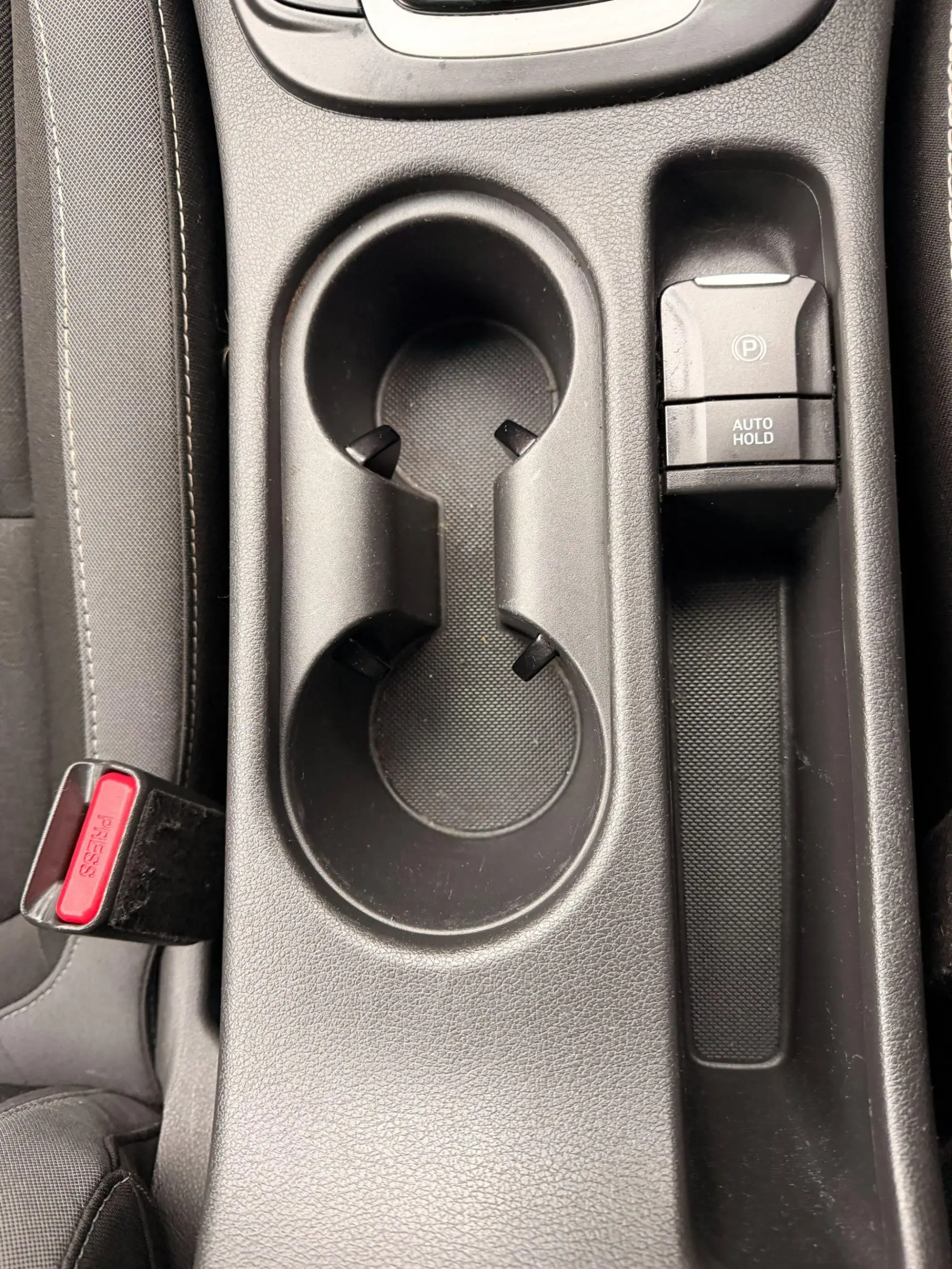 Hyundai KONA Image 20