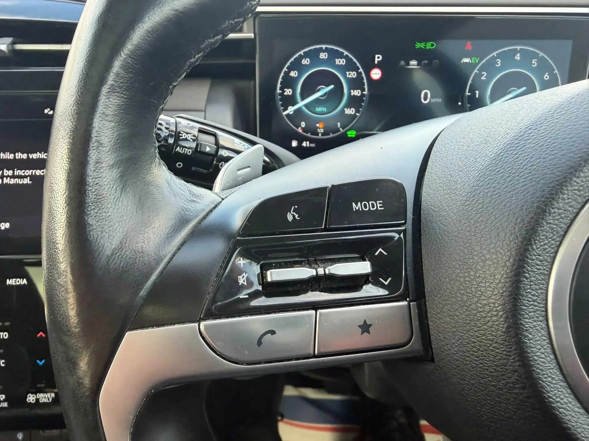 Hyundai TUCSON Hybrid Image 14 Hyundai TUCSON Hybrid Image 14