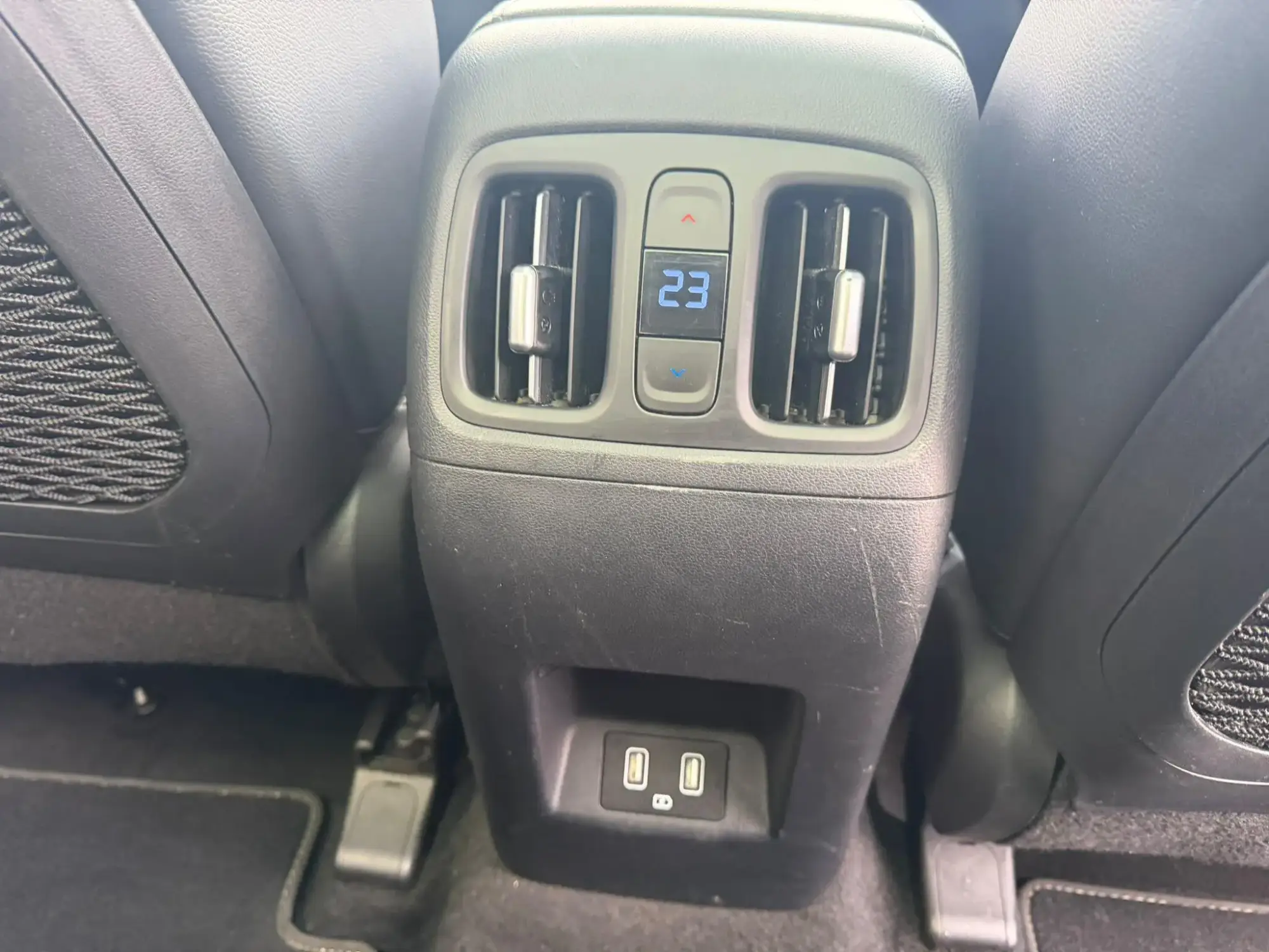 Hyundai TUCSON Hybrid Image 32 Hyundai TUCSON Hybrid Image 32
