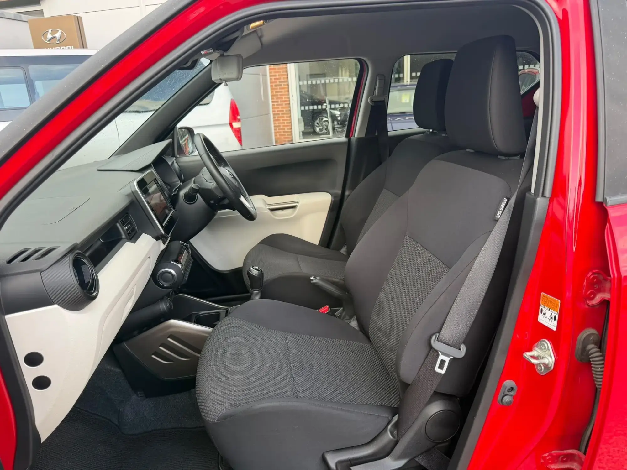 Suzuki Ignis Image 24 Suzuki Ignis Image 24