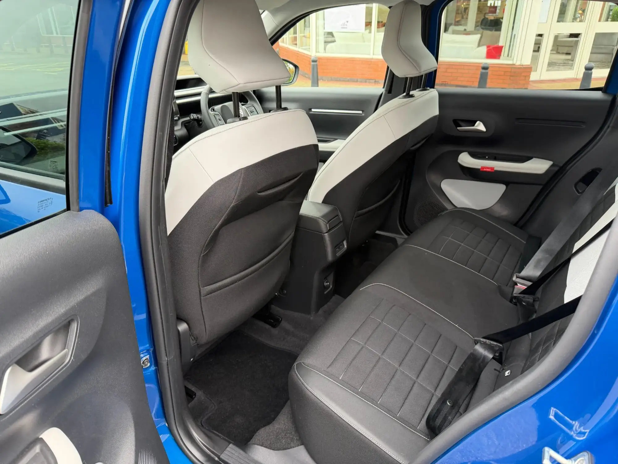 Citroen C3 Image 12 Citroen C3 Image 12