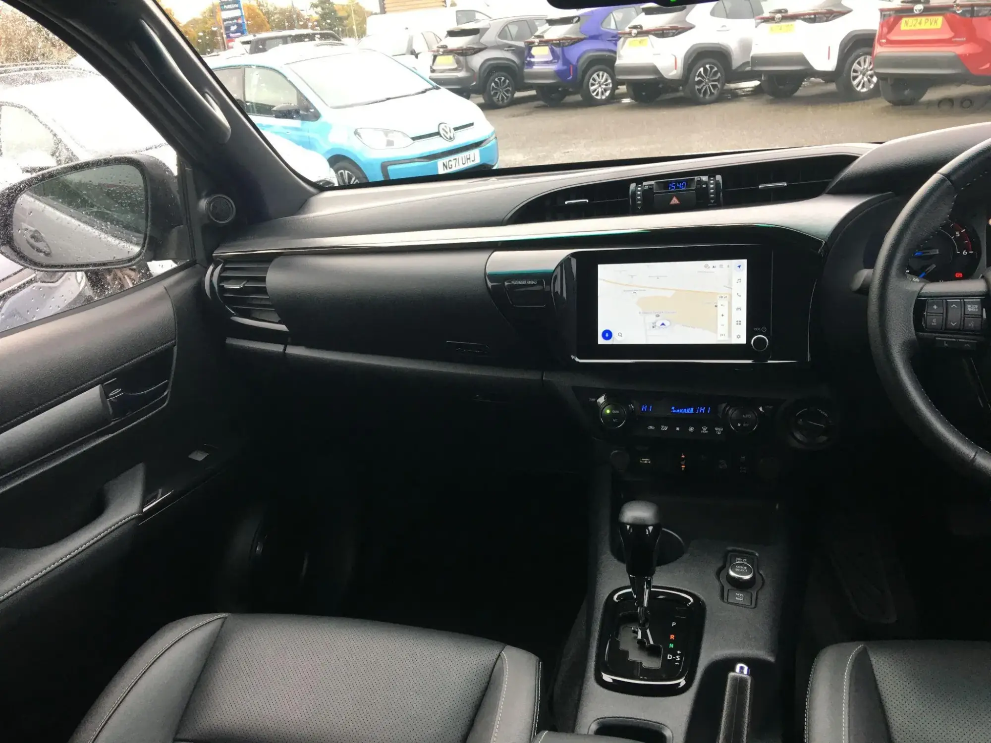 Toyota Hilux Image 13
