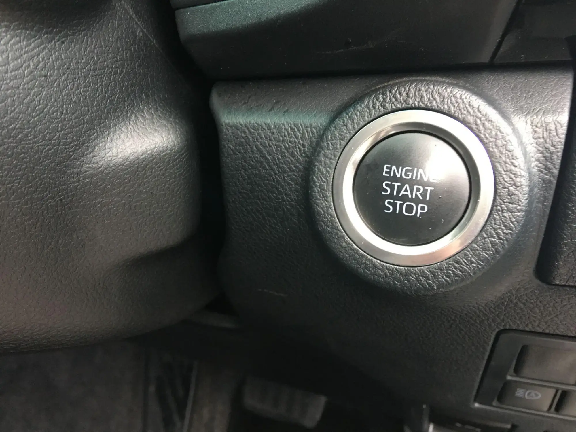 Toyota Hilux Image 36