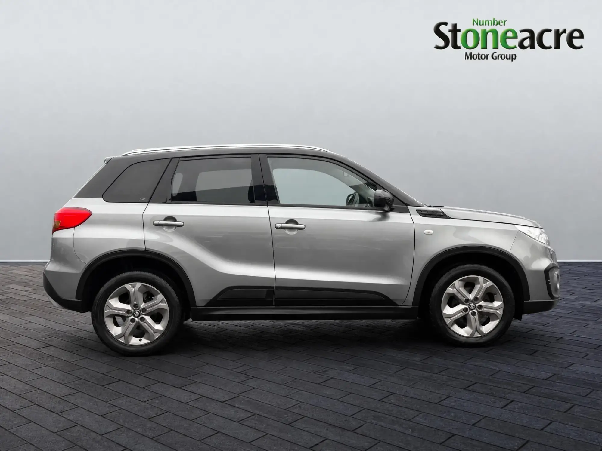 Suzuki Vitara 1.6 SZ-T 5dr YM17HPZ Image 2 Suzuki Vitara 1.6 SZ-T 5dr YM17HPZ Image 2