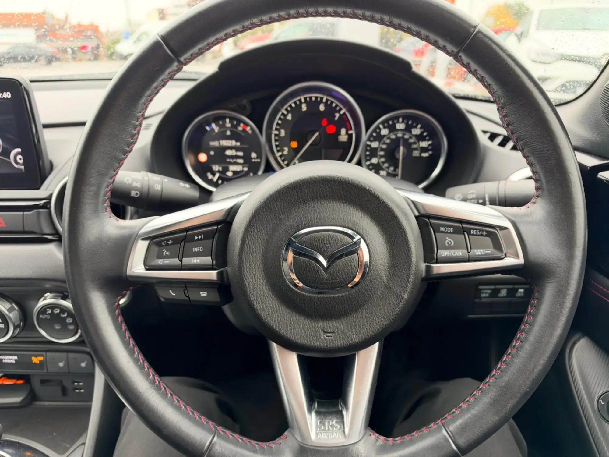 Mazda MX-5 Image 17