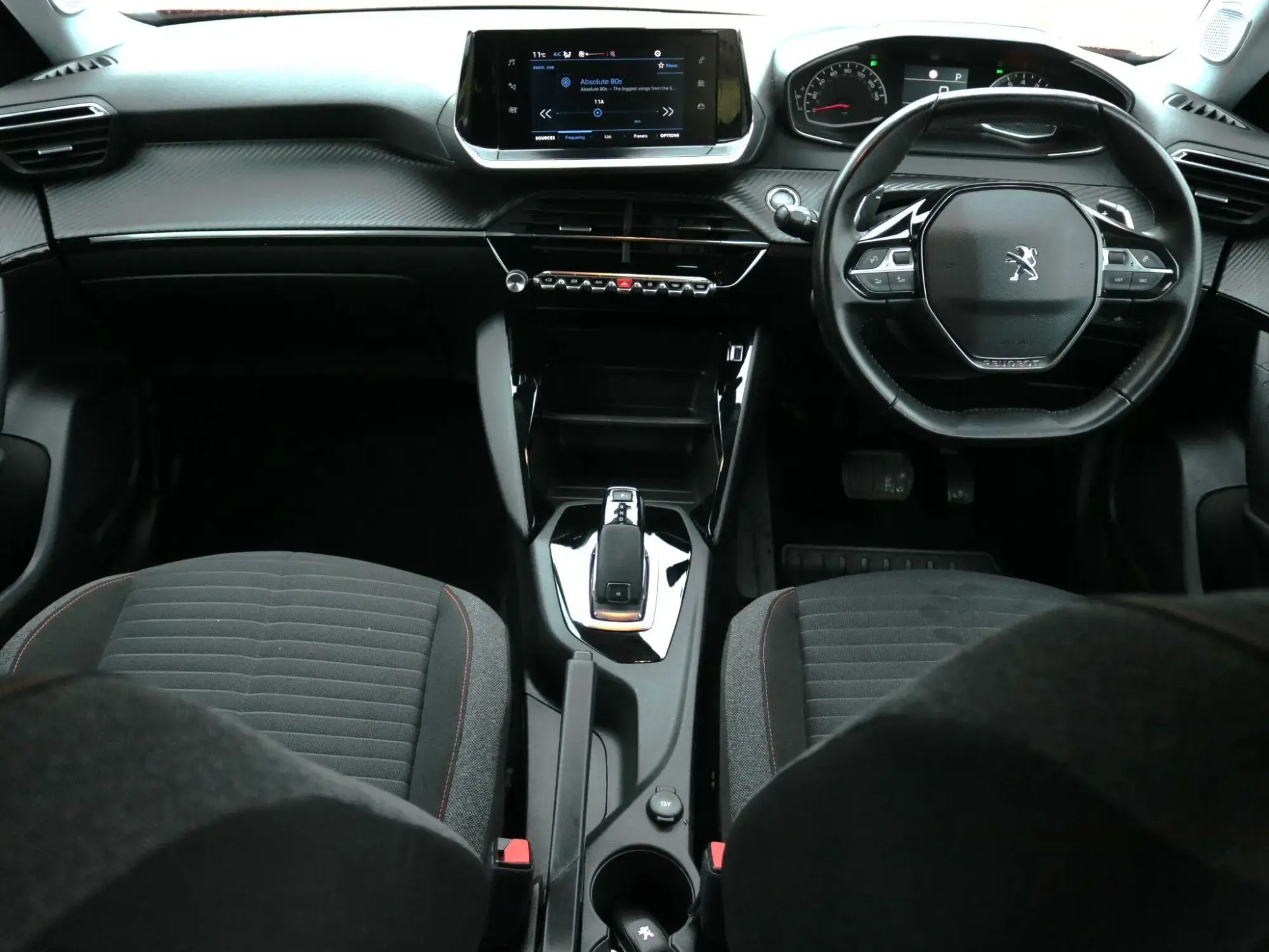 Peugeot 2008 Image 12 Peugeot 2008 Image 12