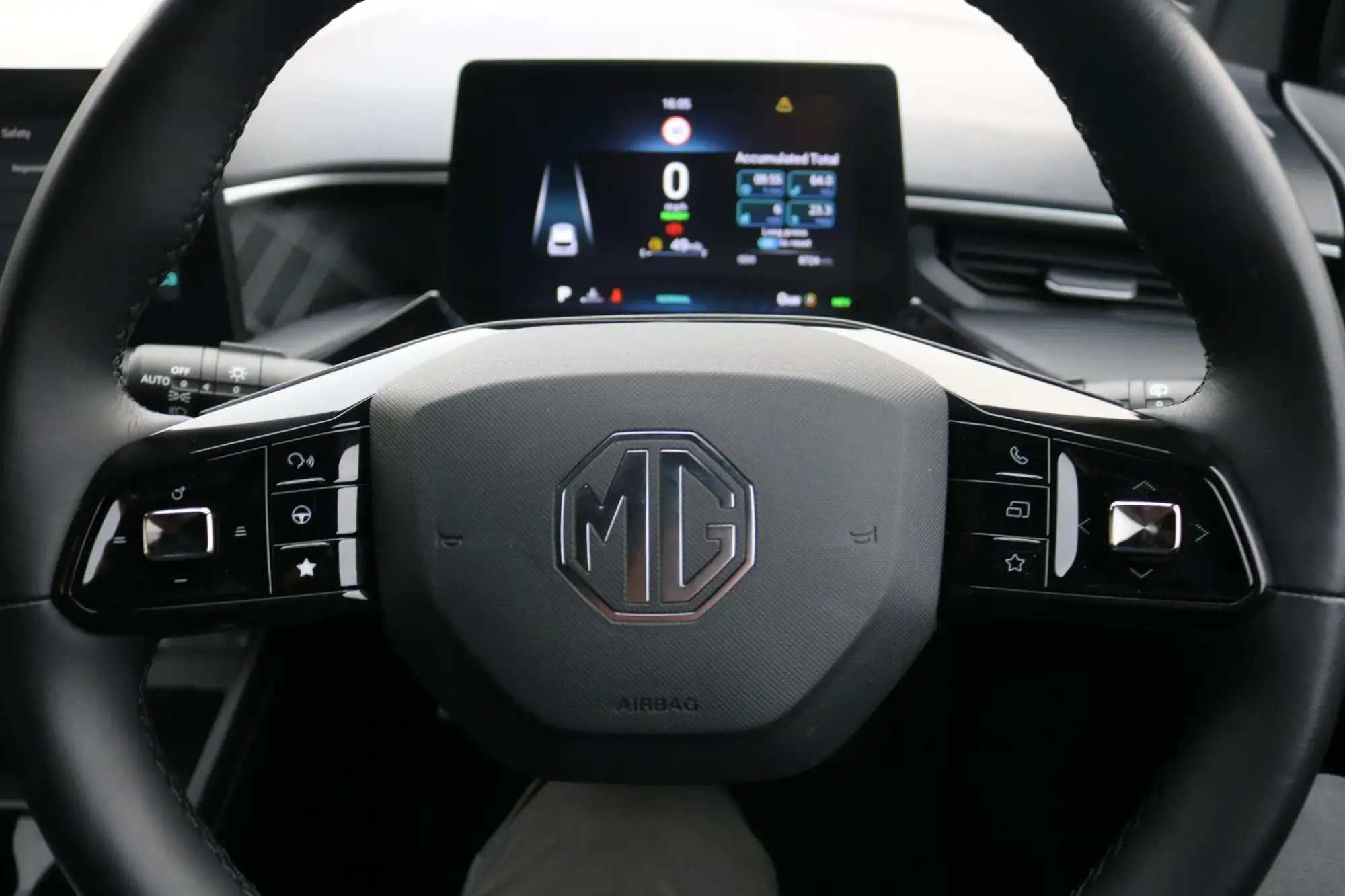 MG3 Hybrid+ Image 18 MG3 Hybrid+ Image 18