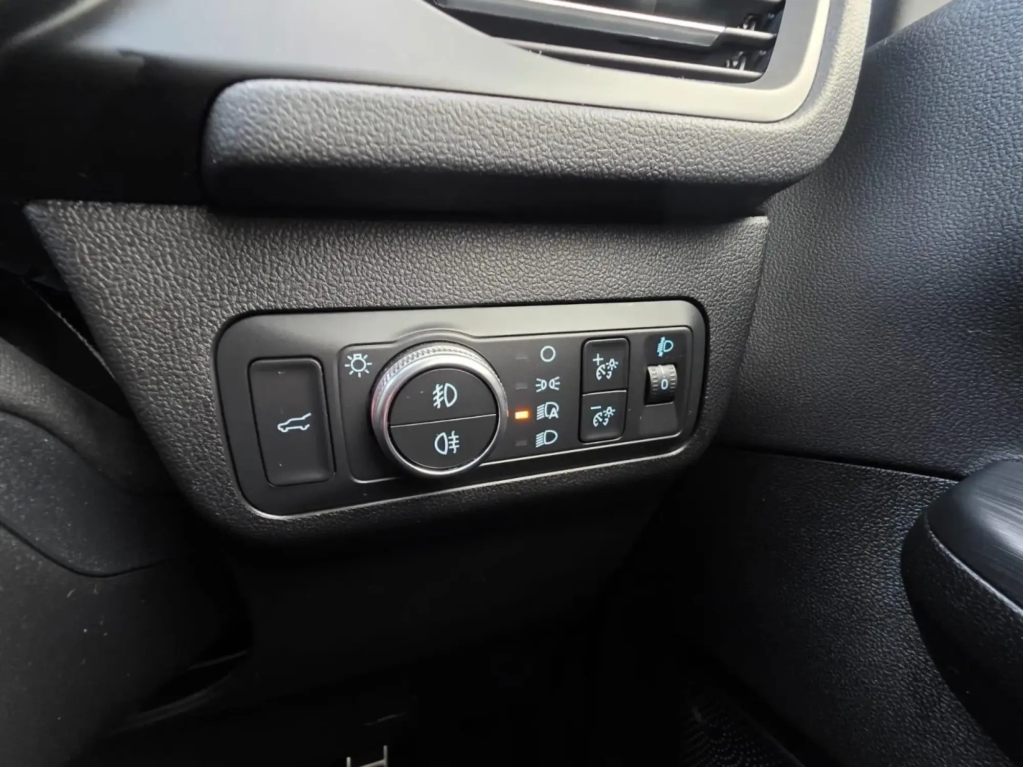 Ford Kuga Image 15