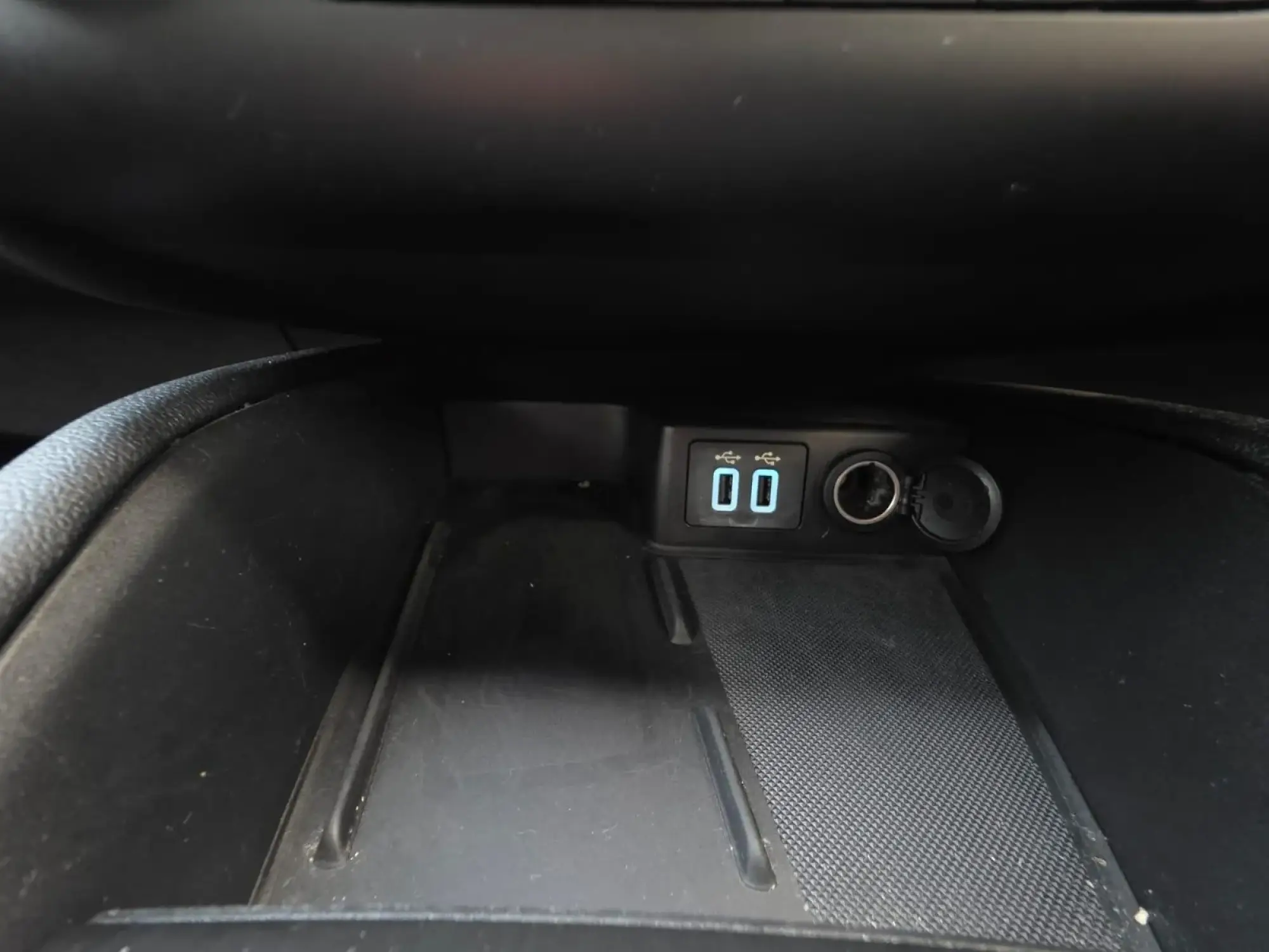 Ford Kuga Image 30