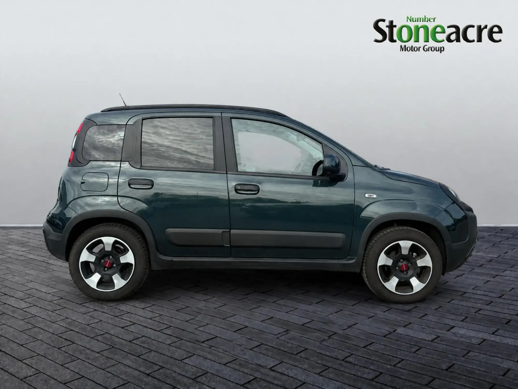 Fiat Panda Hybrid 1.0 MHEV Euro 6 (s/s) 5dr FV74OJZ Image 2